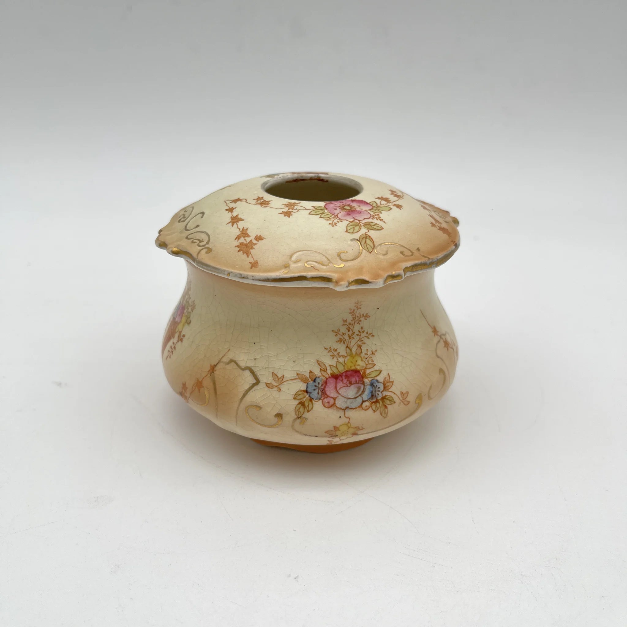 [Antique] Potpourri pot (trinket case) / Crown Devon / 1910-1920s (estimated) / Pottery / England / Copper plate transfer, hand-colored gold