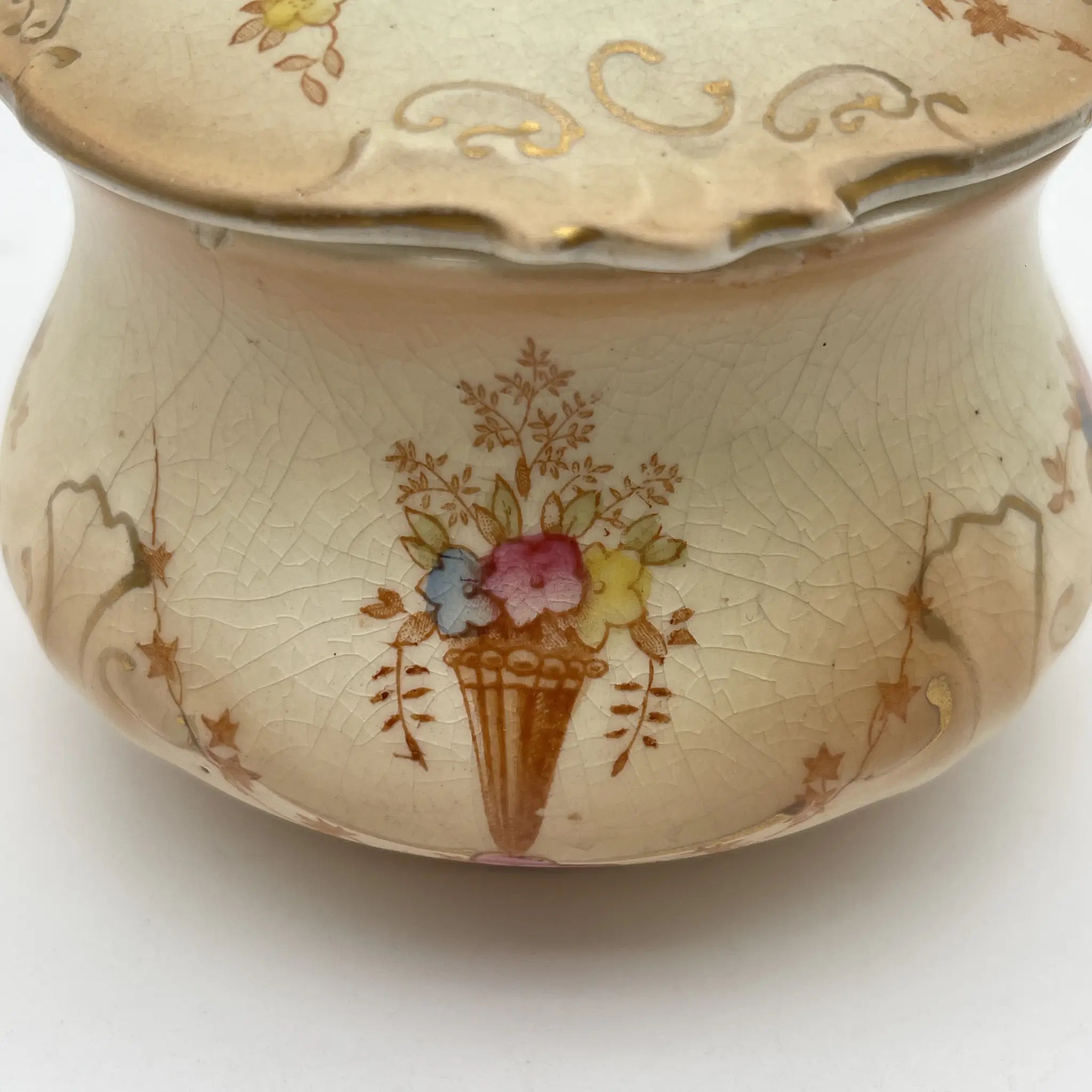 [Antique] Potpourri pot (trinket case) / Crown Devon / 1910-1920s (estimated) / Pottery / England / Copper plate transfer, hand-colored gold
