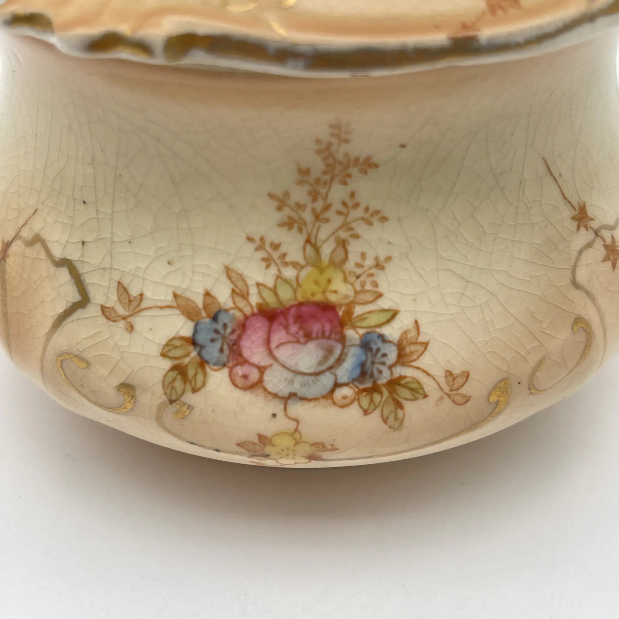 [Antique] Potpourri pot (trinket case) / Crown Devon / 1910-1920s (estimated) / Pottery / England / Copper plate transfer, hand-colored gold