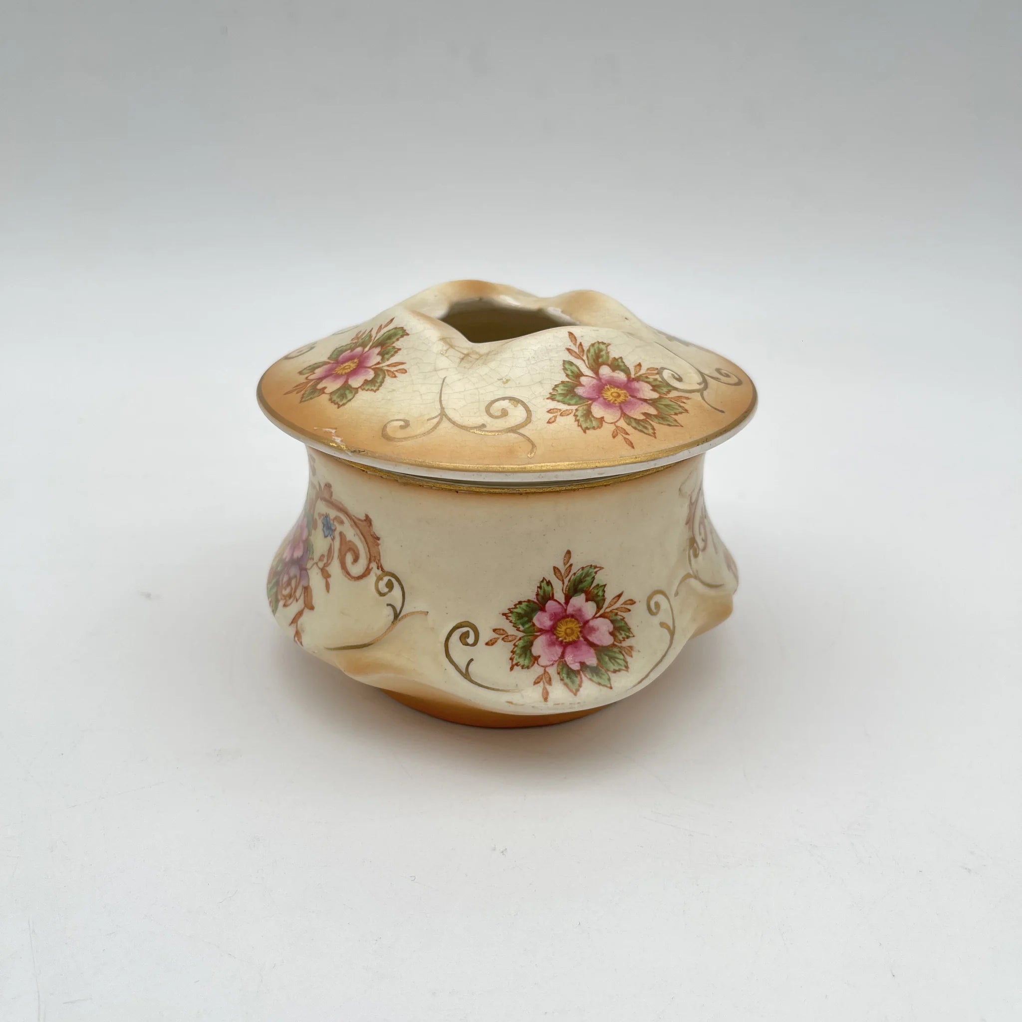 【古董】poplipot / Crown Ducal / Louis / 1910-1920年代（推测）/陶器/英国/铜板转印， 手工金彩铜板转印，手工金彩