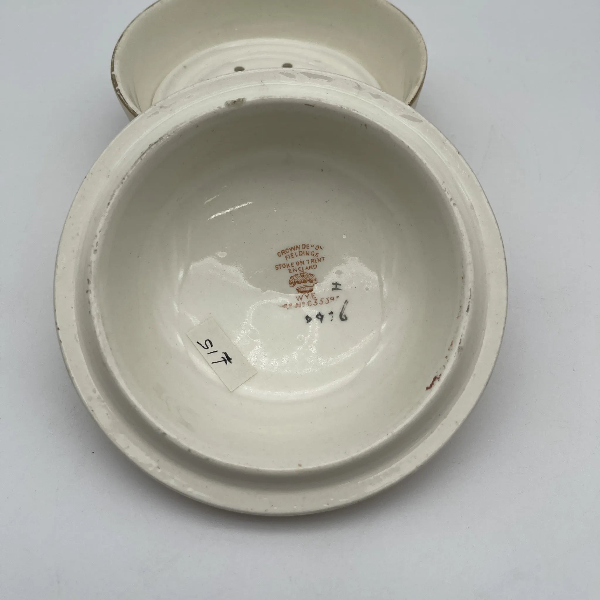 [Antique] Soap dish + spare lid / Crown Devon / 1890-1910s / Pottery / England / Copper plate transfer, hand-colored gold