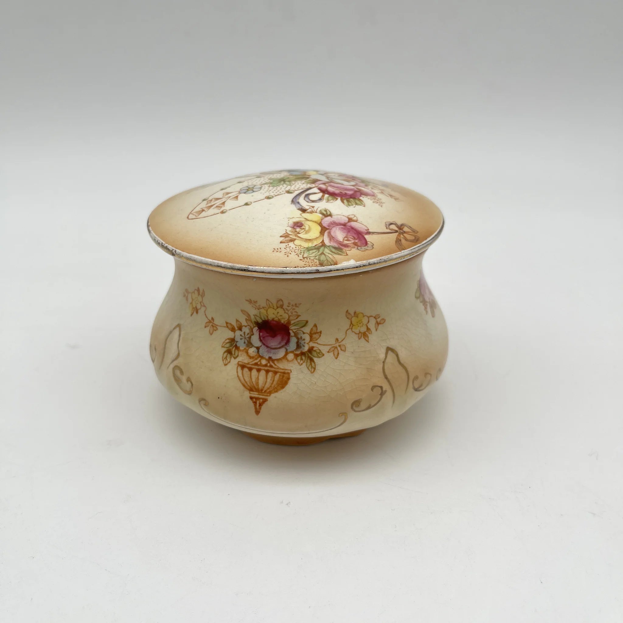 【アンティーク】 ポプリポット (小物入れ) / Crown Devon (クラウンデボン) / Spring / 1910年代 / 陶器 / イギリス / 銅板転写, 手彩色 金彩