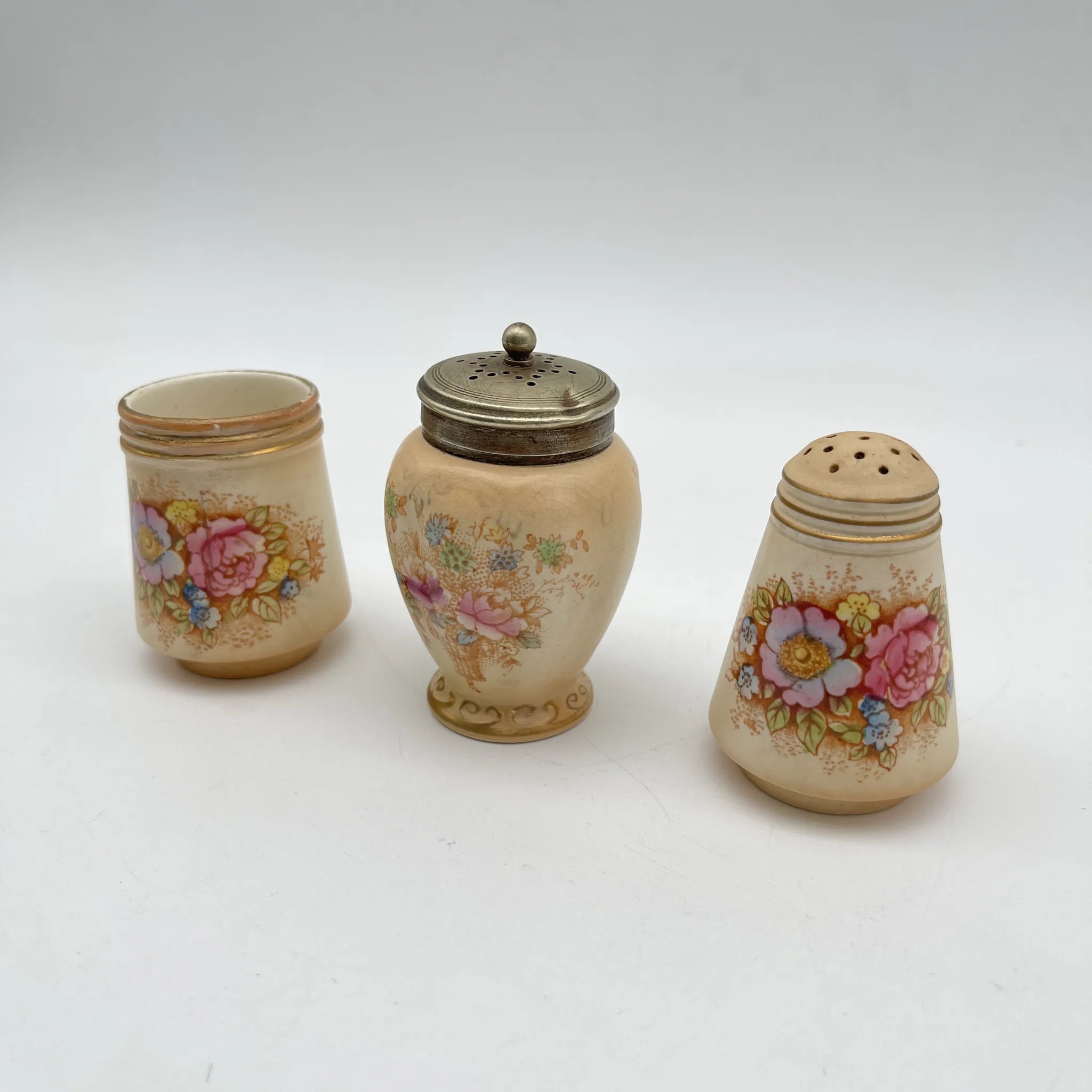 【アンティーク】 調味料入れ3P＋スタンド付 / Crown Devon (クラウンデボン) / Spring / 1910-1920年代 / 陶器 / イギリス / ソルトシェーカー, ペッパーポット, マスタードポット