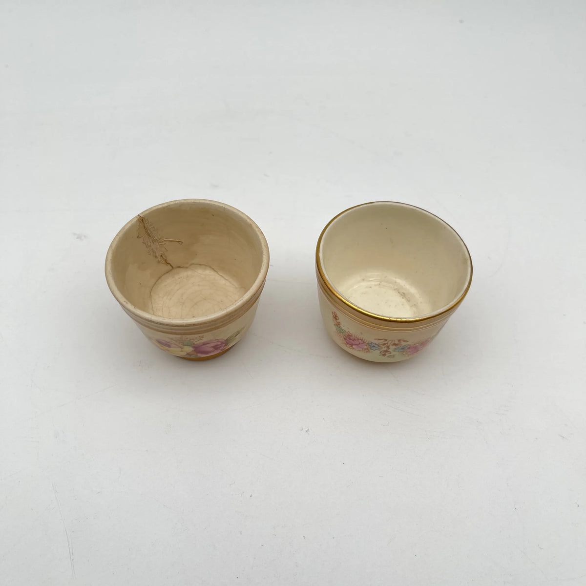 Crown Devon / Egg stand 2P / 1910-1920s / Pottery / England / Hand painted, floral pattern, British antique, retro, display, kitchen goods / [Antique]