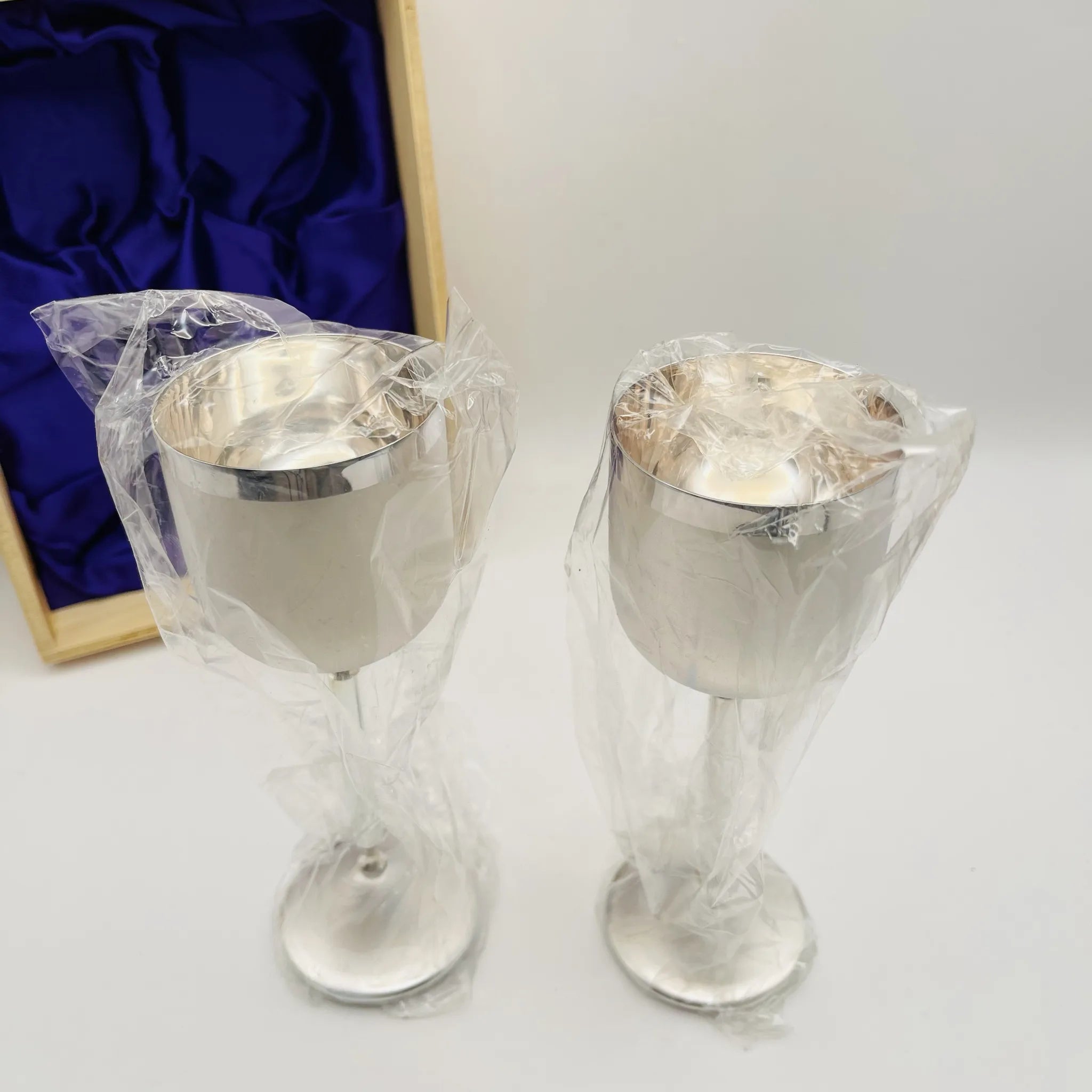 【リユース】 ワインカップ 2P / ファインシルバー / 未使用,箱あり / 箱付き
