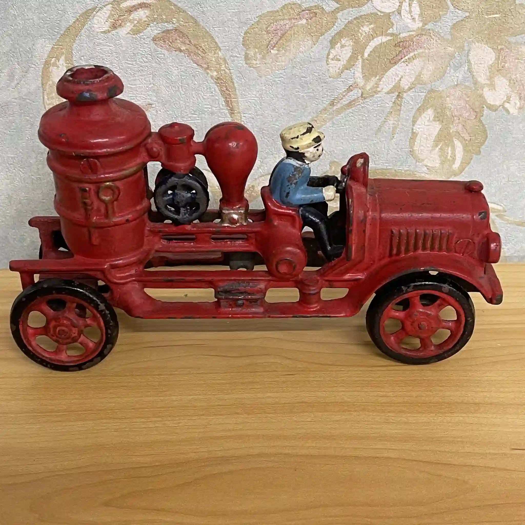 【ビンテージ】 オブジェ / 消防車 / 推定1920-1930s / 鋳鉄 / アメリカ