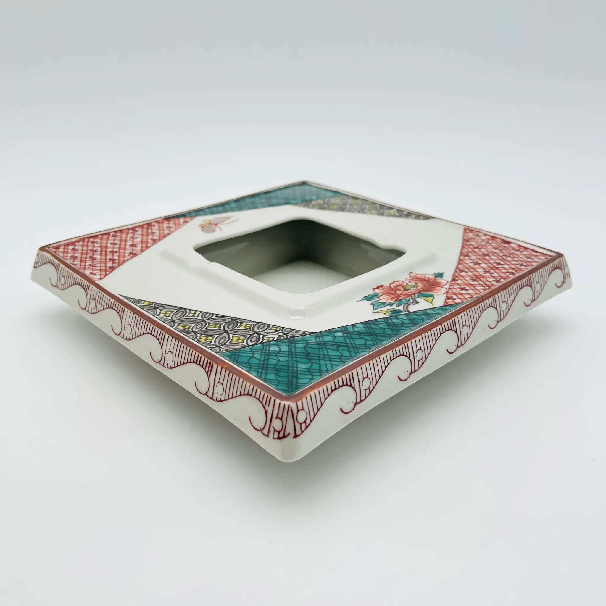 【リユース】 灰皿 / 清水作 / 九谷焼 / 陶磁器 / 日本 / 箱付き