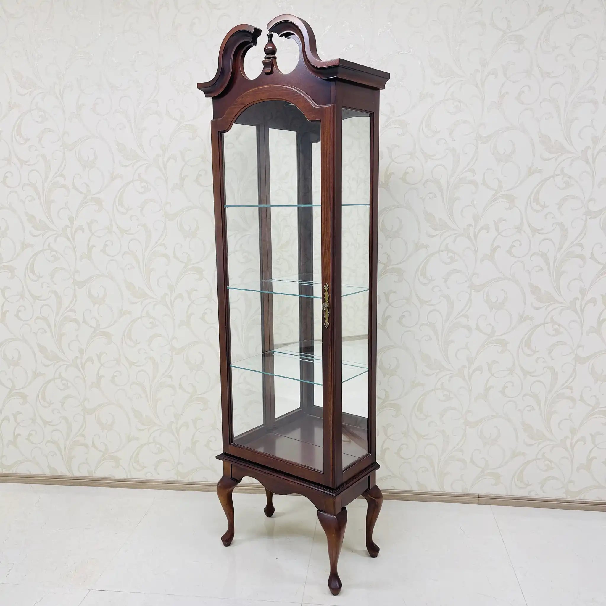 【ビンテージ】 照明付き木製キュリオキャビネット / PHILIP REINISCH COMPANY(フィリップ・レイニッシュ・カンパニー) / アメリカ / タッチアップ済