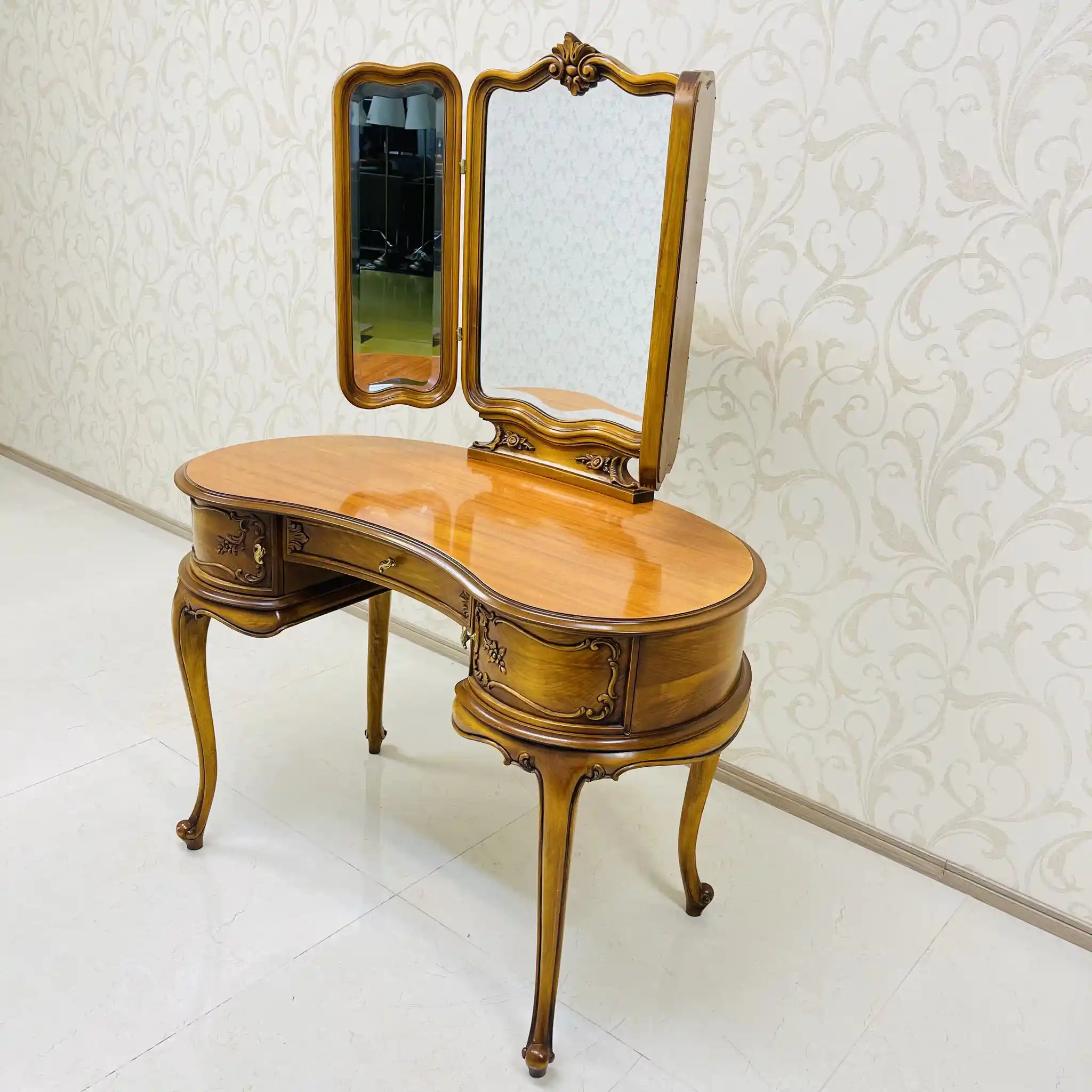 【リユース】 ドレッサー