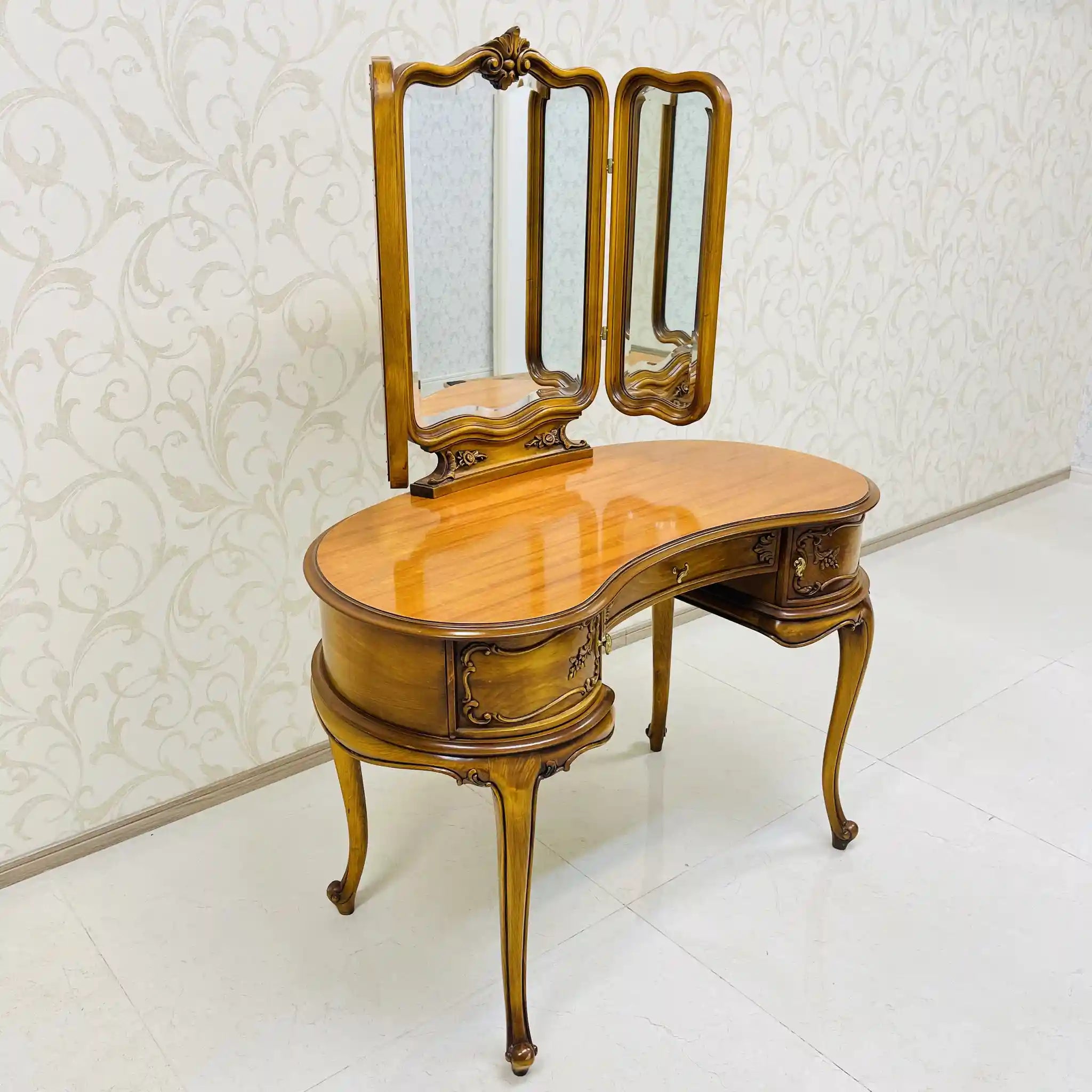 【リユース】 ドレッサー