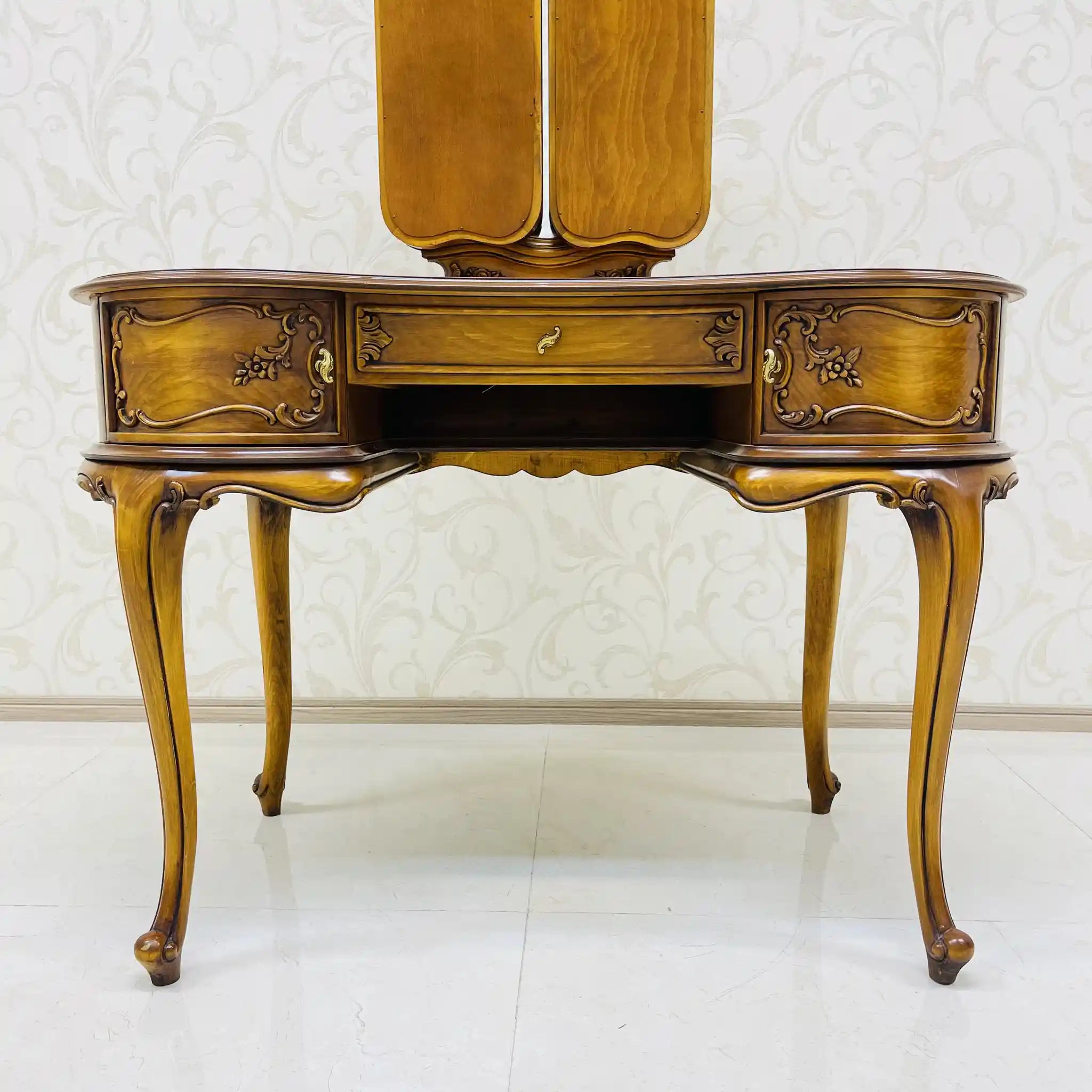 【リユース】 ドレッサー