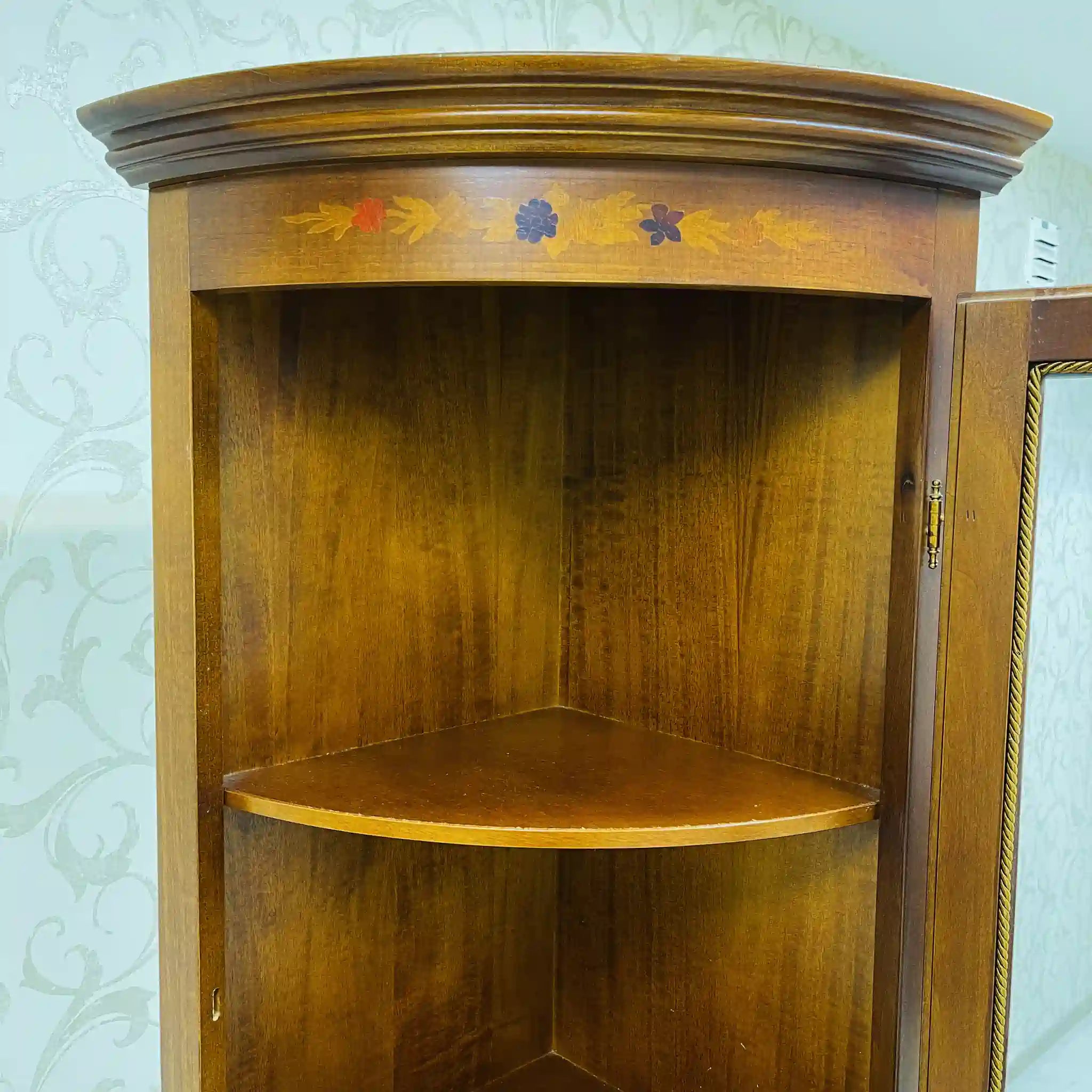 【アンティーク】 コーナーキャビネット