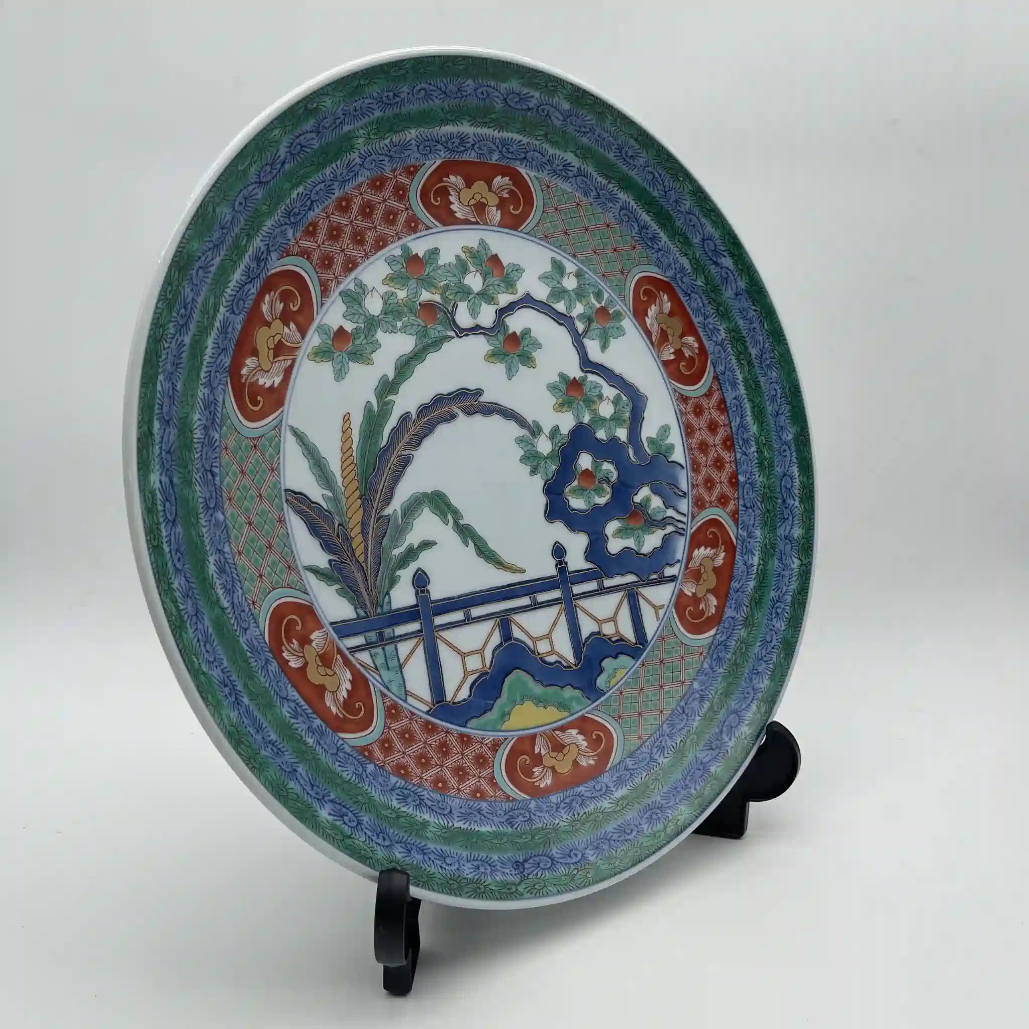 【骨董品】 飾皿 皿立て付 / 有田焼 / 松九寿門 綿桃花絵 / Bone China / 日本 / 未使用