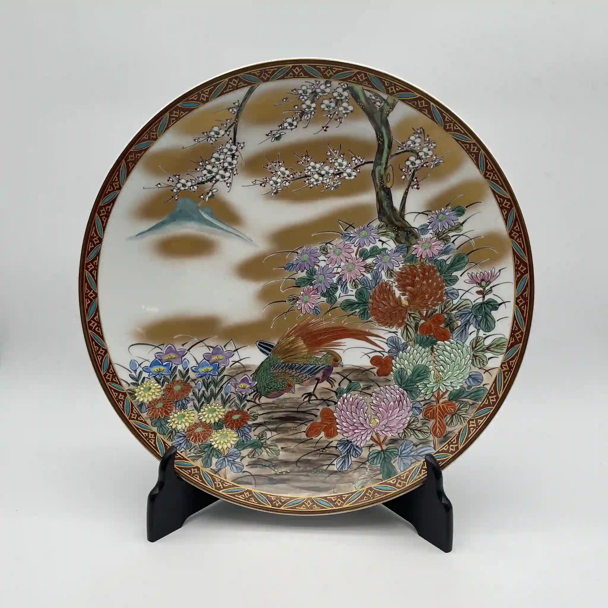 【リユース】 飾皿 皿立て付 / 寛山作 / 九谷焼 / 日本 / 箱付き