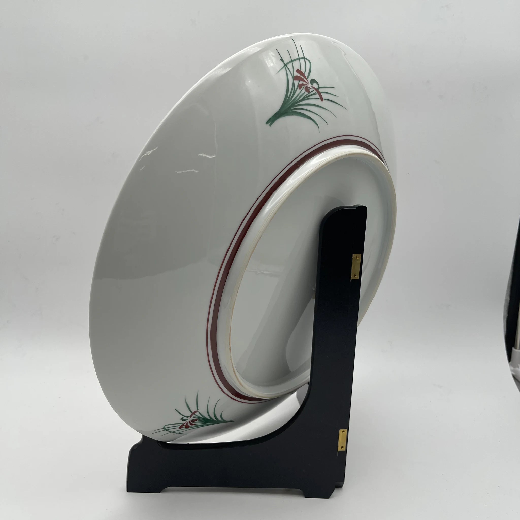 【リユース】 飾皿 皿立て付 / 寛山作 / 九谷焼 / 日本 / 箱付き