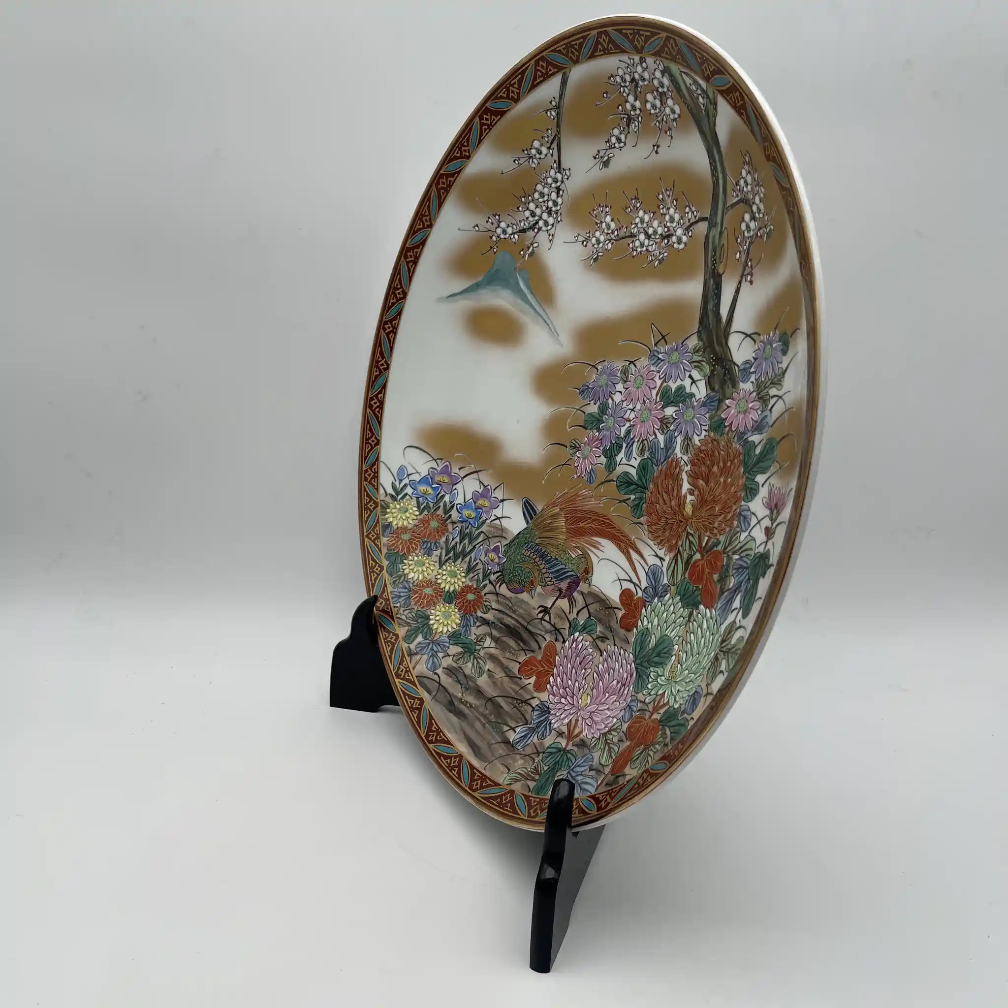 【リユース】 飾皿 皿立て付 / 寛山作 / 九谷焼 / 日本 / 箱付き