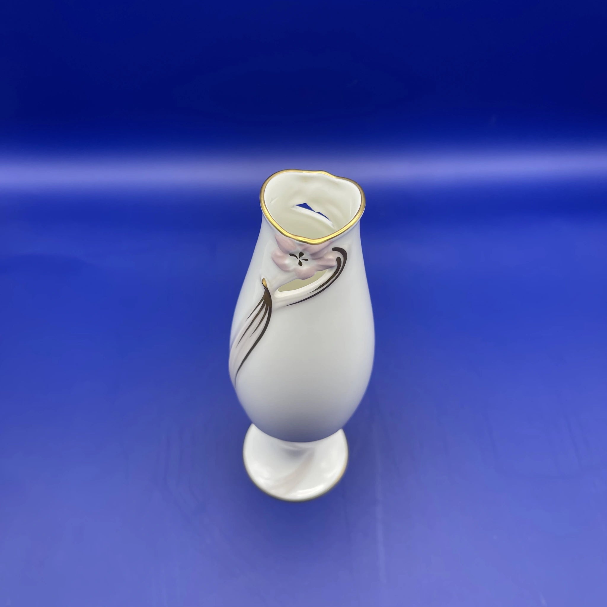 【リユース】 一輪挿し / NARUMI(ナルミ) / ギフトギャラリーシリーズ / Bone China / 日本 / 未使用 / 箱付き