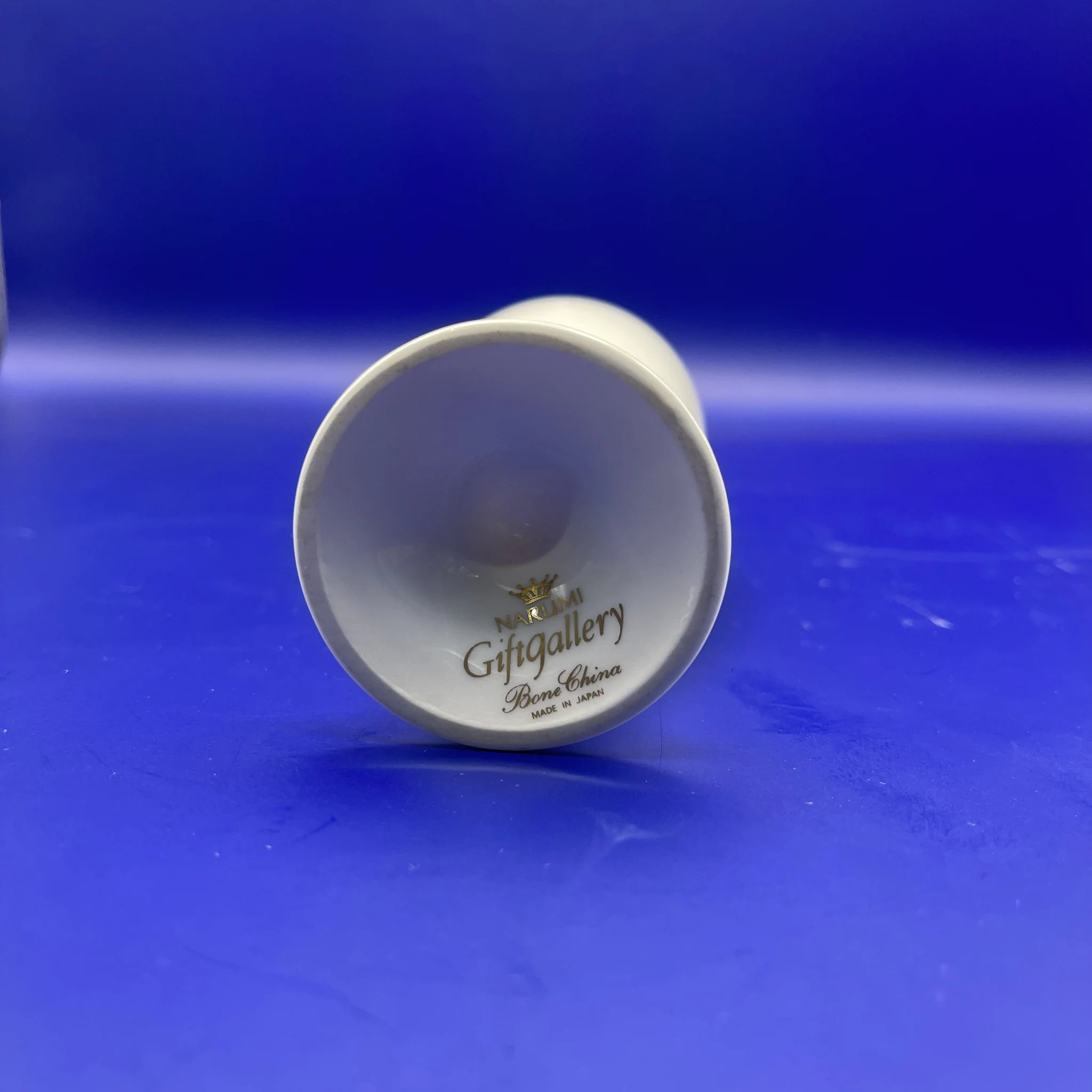 【リユース】 一輪挿し / NARUMI(ナルミ) / ギフトギャラリーシリーズ / Bone China / 日本 / 未使用 / 箱付き