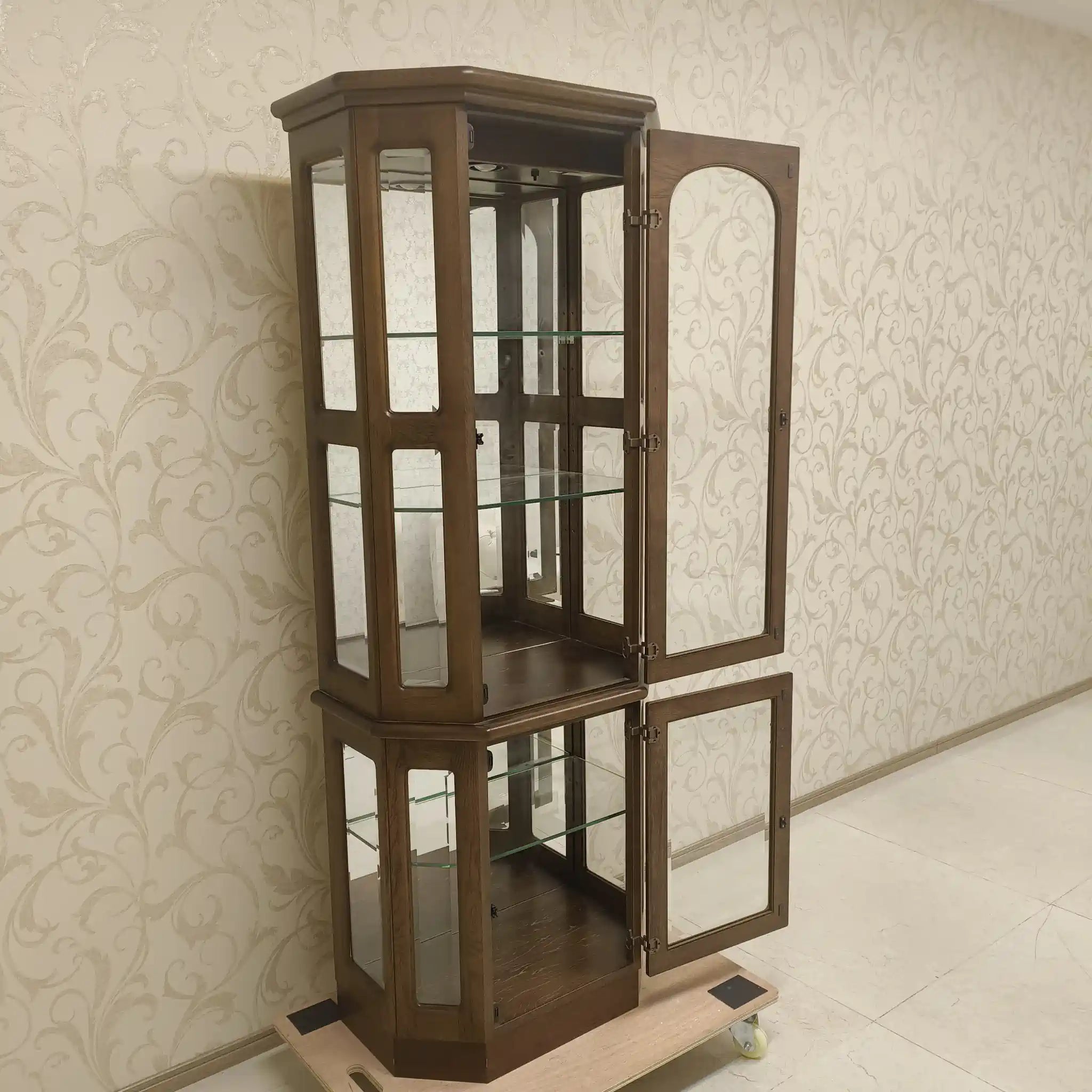 [Reuse] Glass showcase / Karimoku / HS2330MW / Natural wood / Japan / Molding decoration