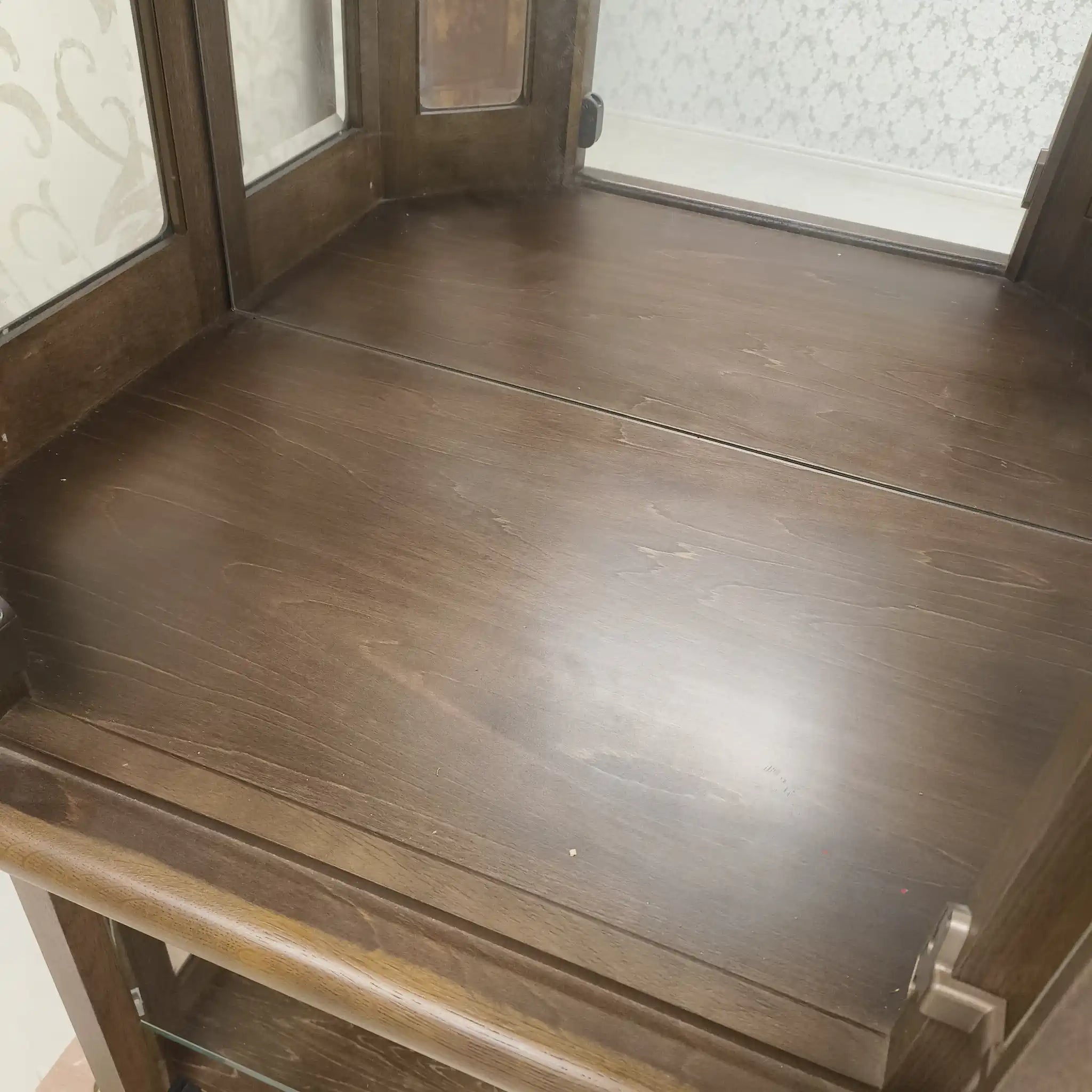 [Reuse] Glass showcase / Karimoku / HS2330MW / Natural wood / Japan / Molding decoration