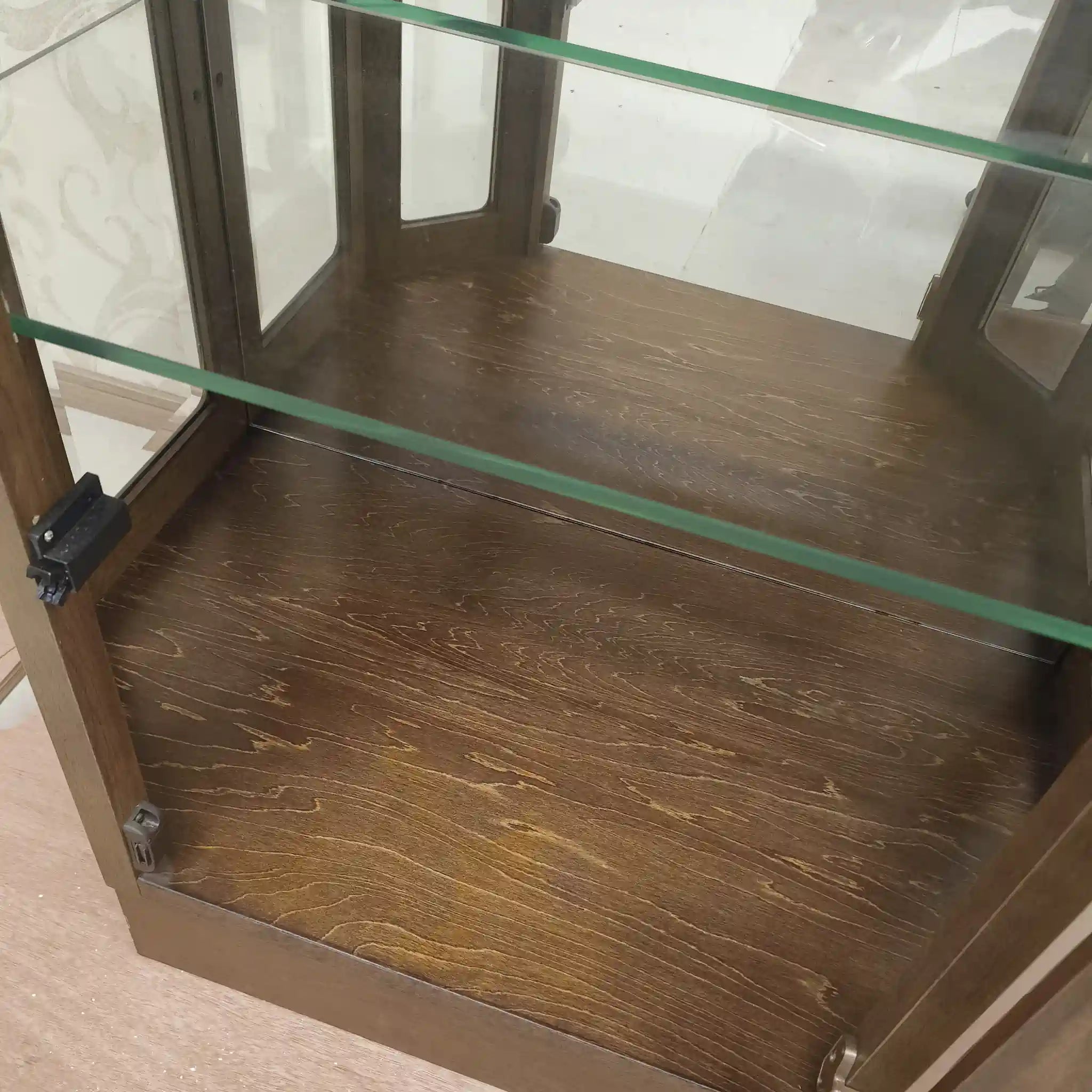 [Reuse] Glass showcase / Karimoku / HS2330MW / Natural wood / Japan / Molding decoration