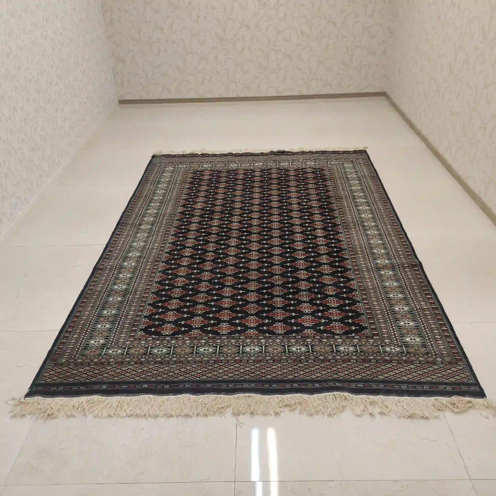 【絨毯/ラグ/ペルシャ絨毯】 絨毯 188cm×293cm / ウール / アブラッシュ（自然な色ムラ）,ヘラティ文様,ダブルノット（高密度）