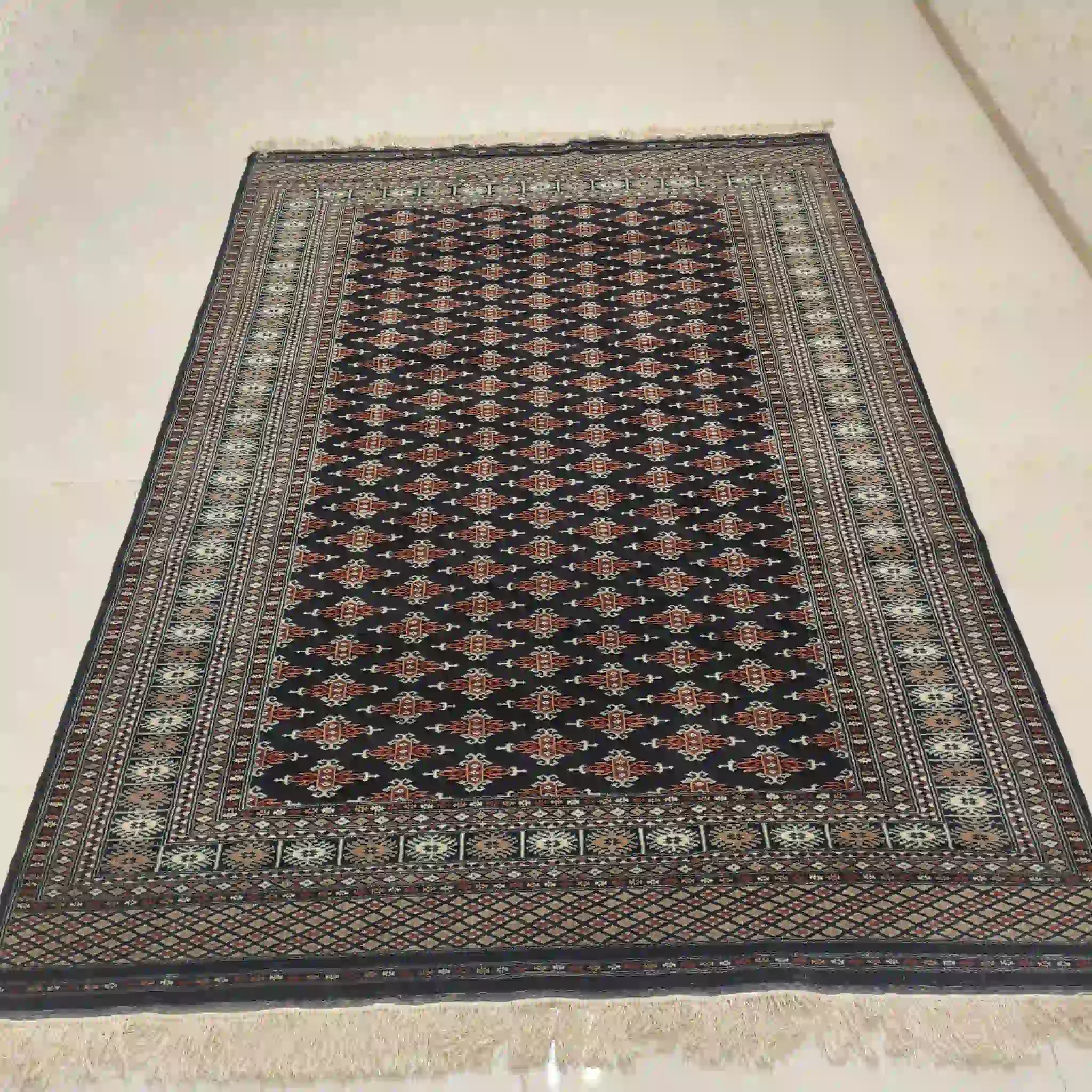 【絨毯/ラグ/ペルシャ絨毯】 絨毯 188cm×293cm / ウール / アブラッシュ（自然な色ムラ）,ヘラティ文様,ダブルノット（高密度）