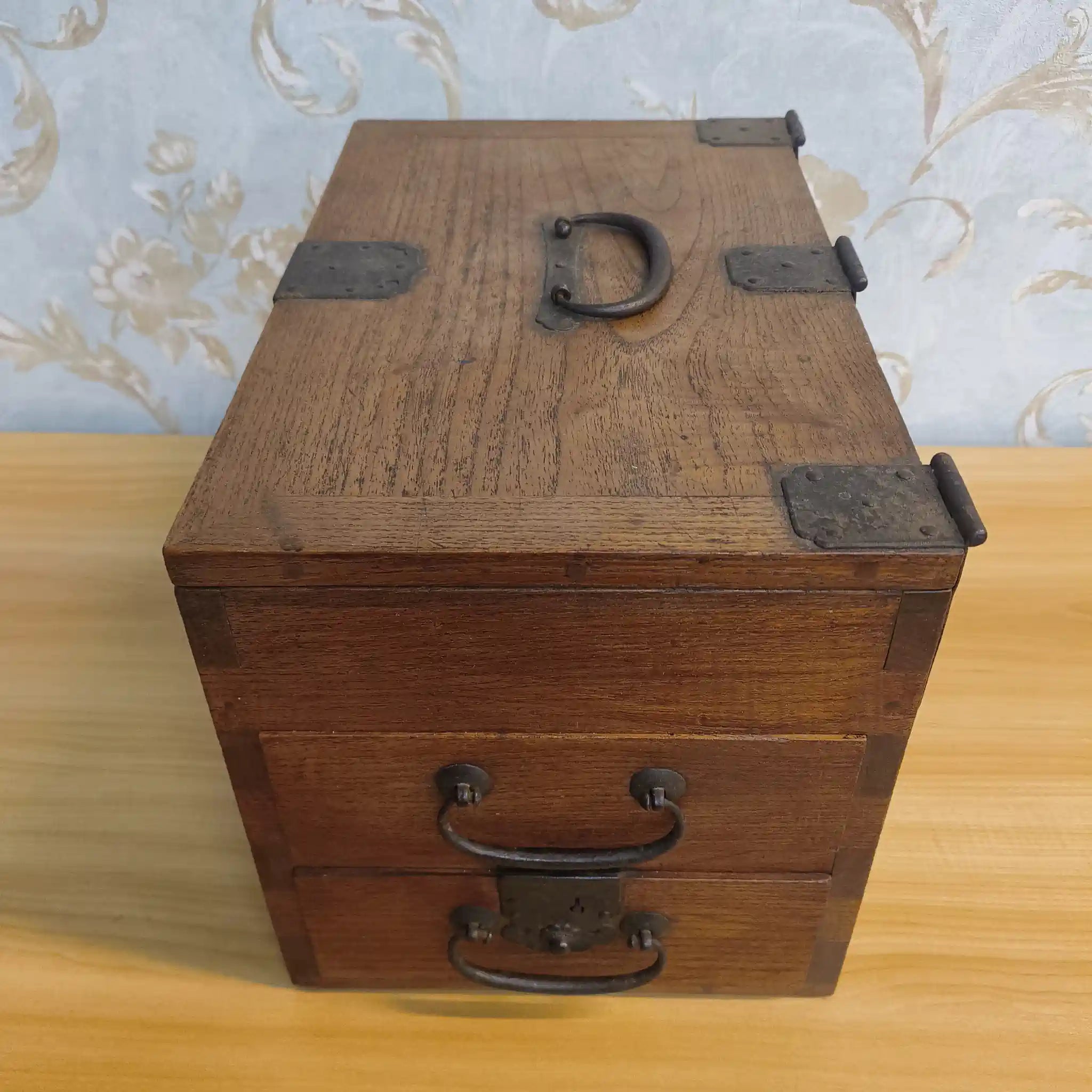 【ビンテージ】 懸硯 (小引出し) / 推定20C中後期 / 栗材 / 日本