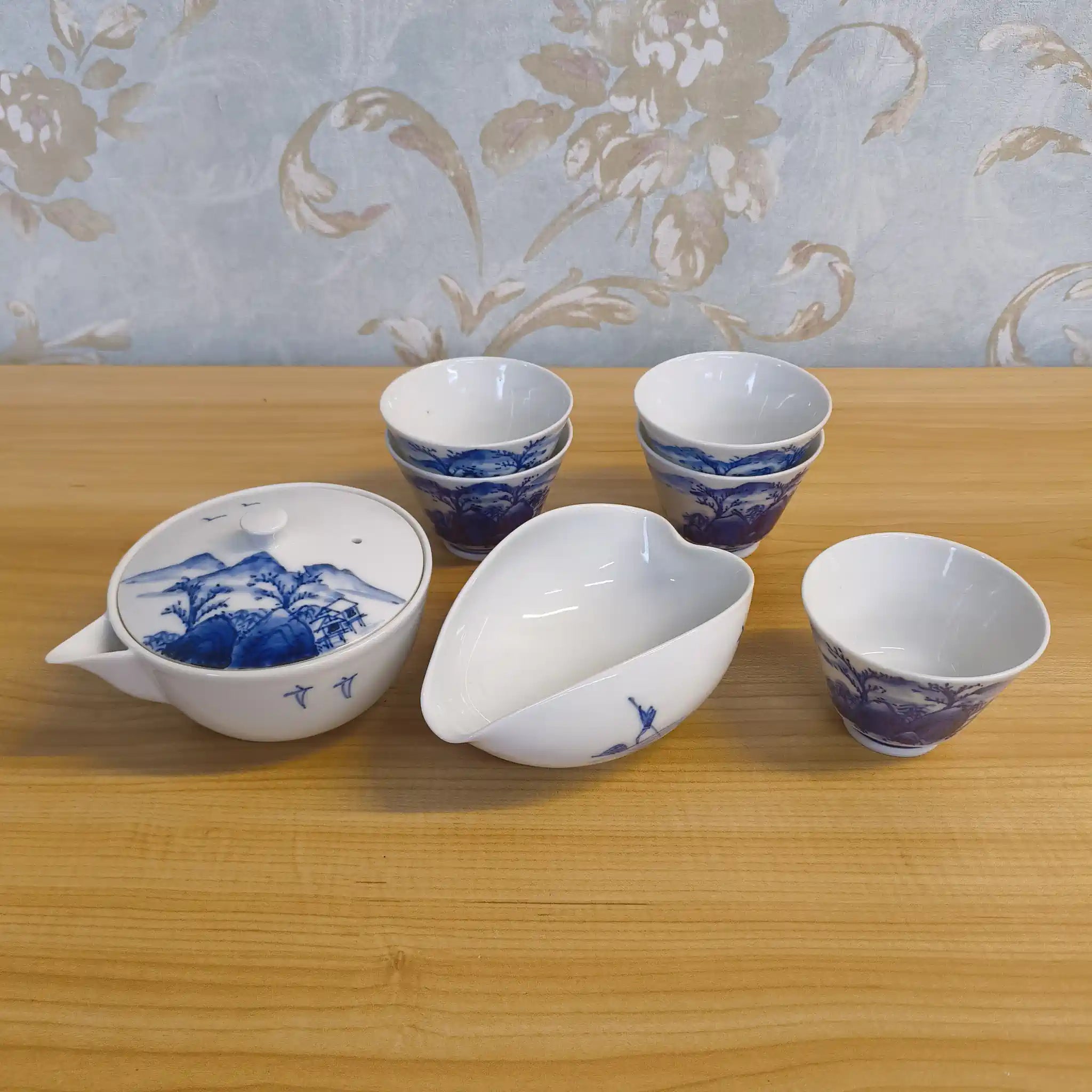 【ビンテージ】 煎茶器セット (宝瓶, 湯冷まし, 湯呑5P) / 出石永山 / 推定1960-80s / 磁器 / 日本 / 山水文