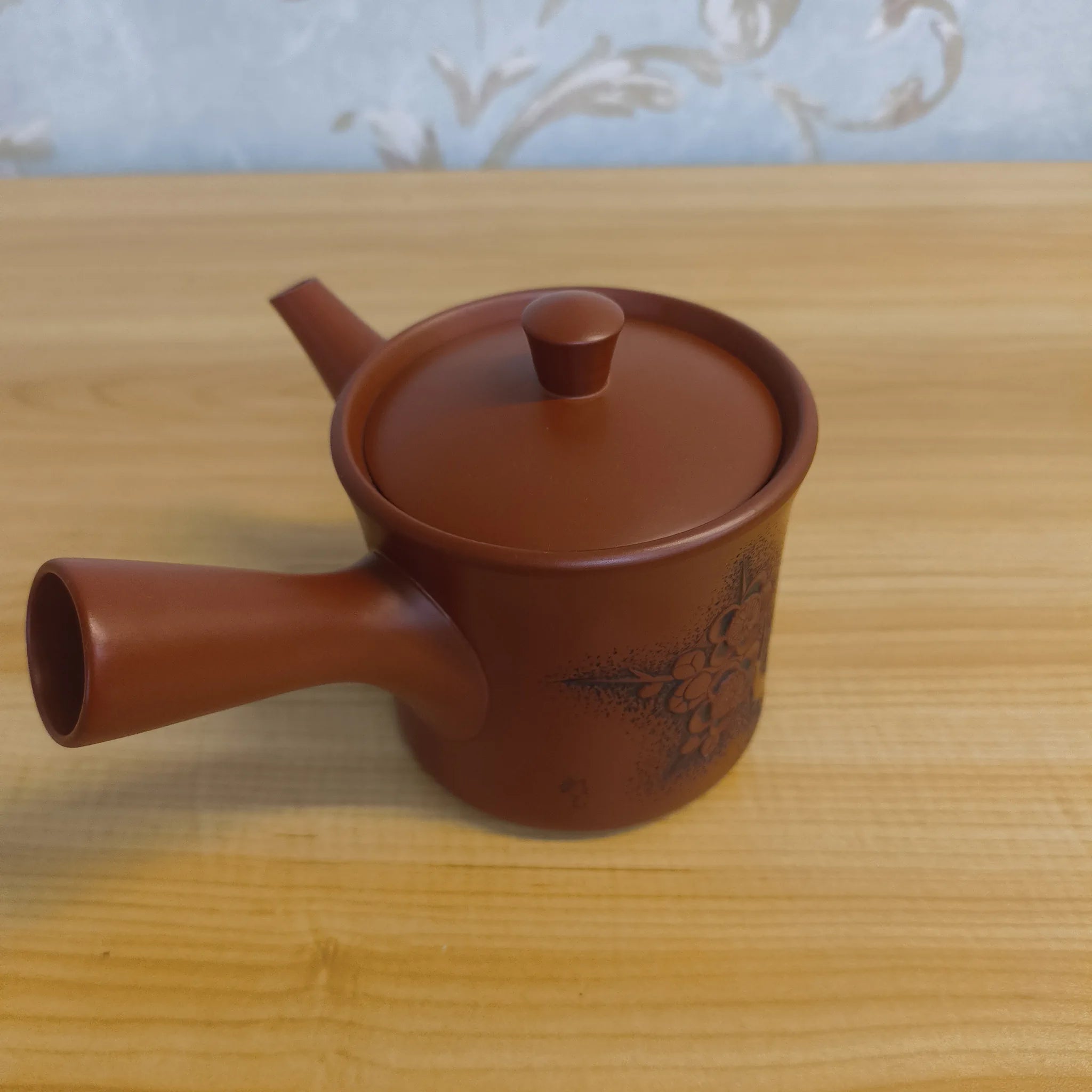 【リユース】 急須 (茶注) / 高資 / 常滑焼 / 推定20C後期 / 磁器 / 日本 / 朱泥, 梅