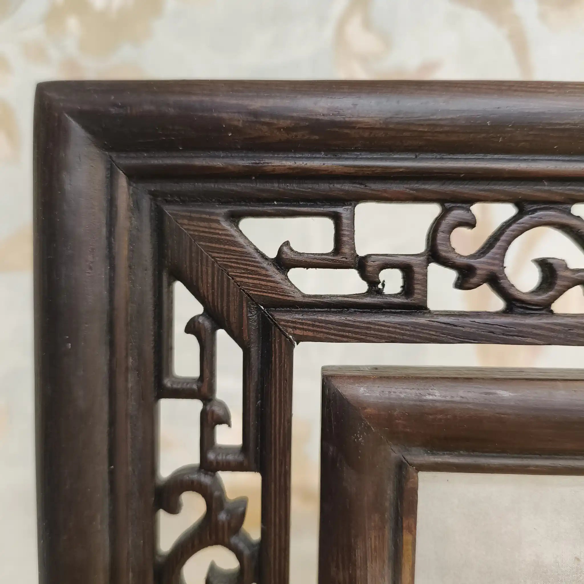 【アート/装飾品】 蘇州刺繍 (両面刺繍) / 推定20C後期 / 絹 / 中国 / 虎, 透かし彫り