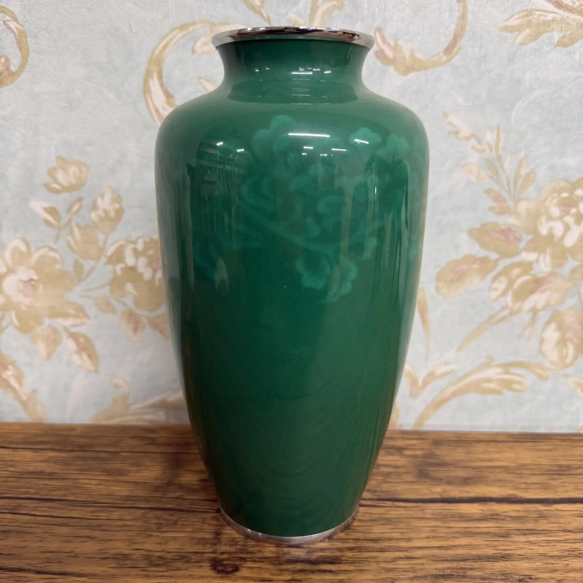 【リユース】 花瓶 / 磁器 / 日本 / 牡丹唐草文