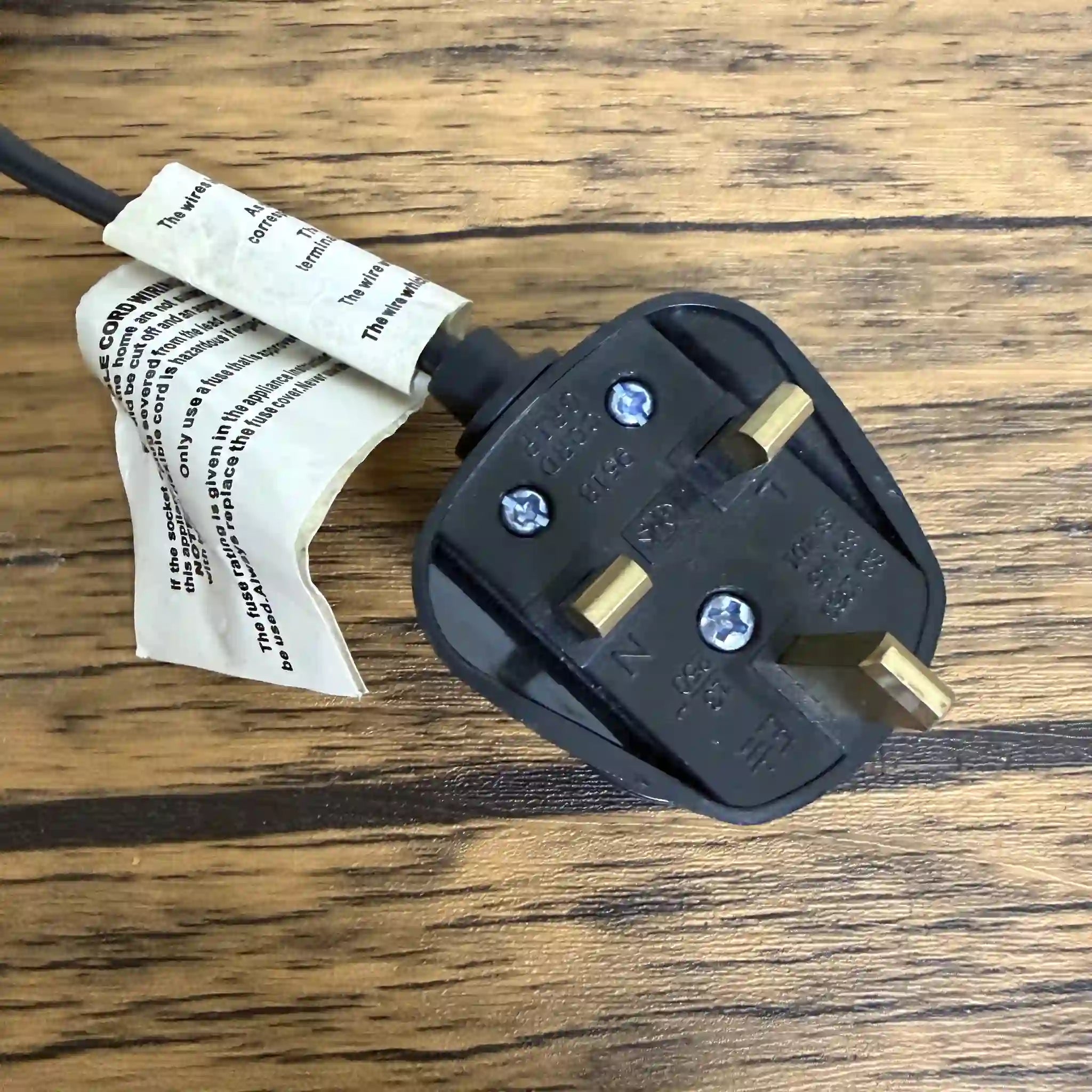 【リユース】 アンティーク調テーブルランプ / 鋳物 / 中国 / イギリス市場向け製品、ヴィクトリアン様式, アカンサス装飾