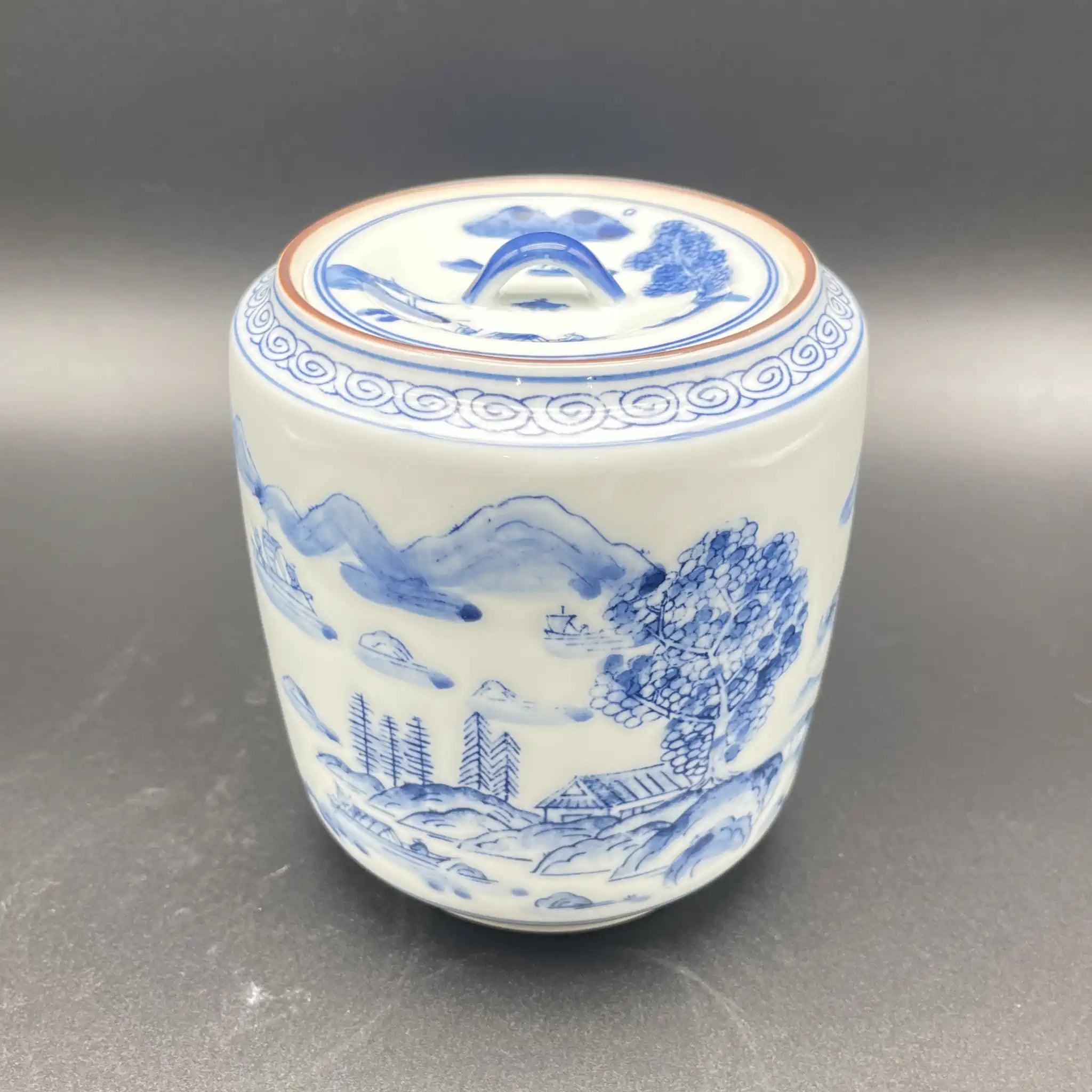 【骨董品】 茶道具一式 / 茶棚,茶碗,茶入れ,薄茶 ,茶筅,茶杓,建水,蓋置,箱,未使用