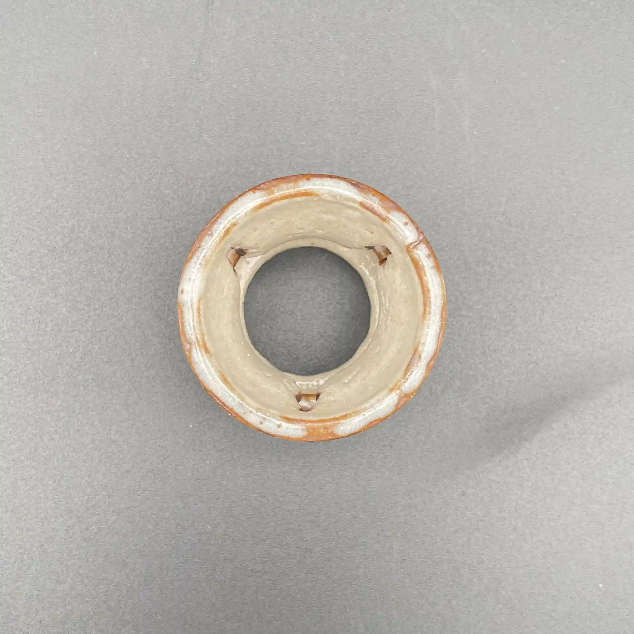 【骨董品】 茶道具一式 / 茶棚,茶碗,茶入れ,薄茶 ,茶筅,茶杓,建水,蓋置,箱,未使用