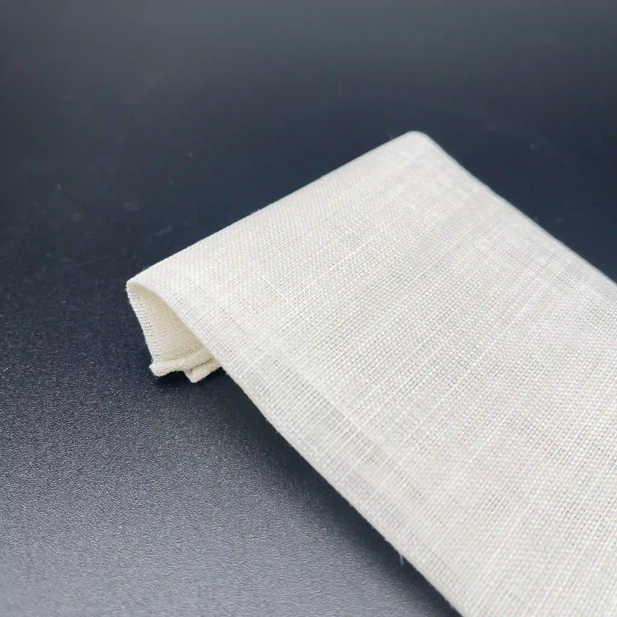 【骨董品】 茶道具一式 / 茶棚,茶碗,茶入れ,薄茶 ,茶筅,茶杓,建水,蓋置,箱,未使用