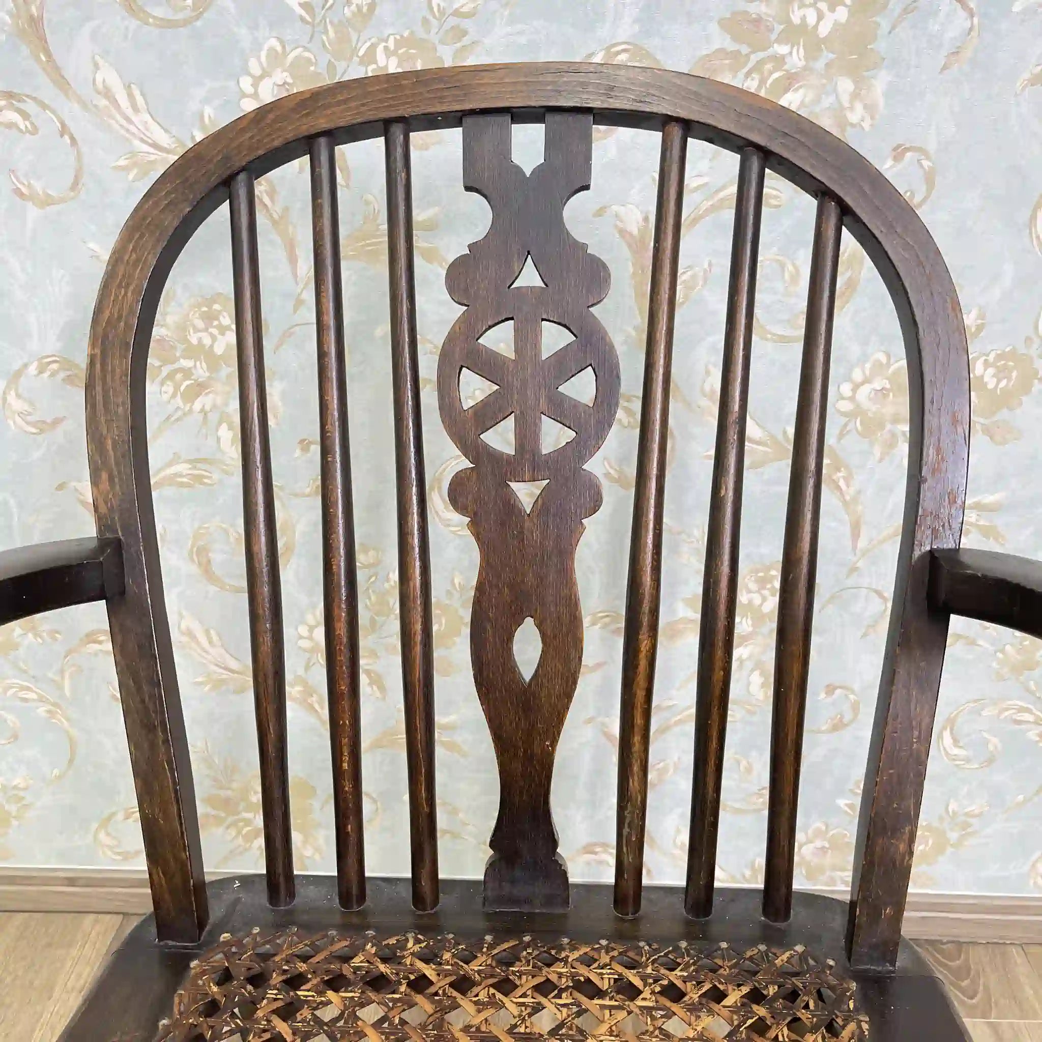 【アンティーク】 ウィンザーチェア / ヴィクトリアン様式 / イギリス / 籐座面,旋盤加工,スピンドルバック