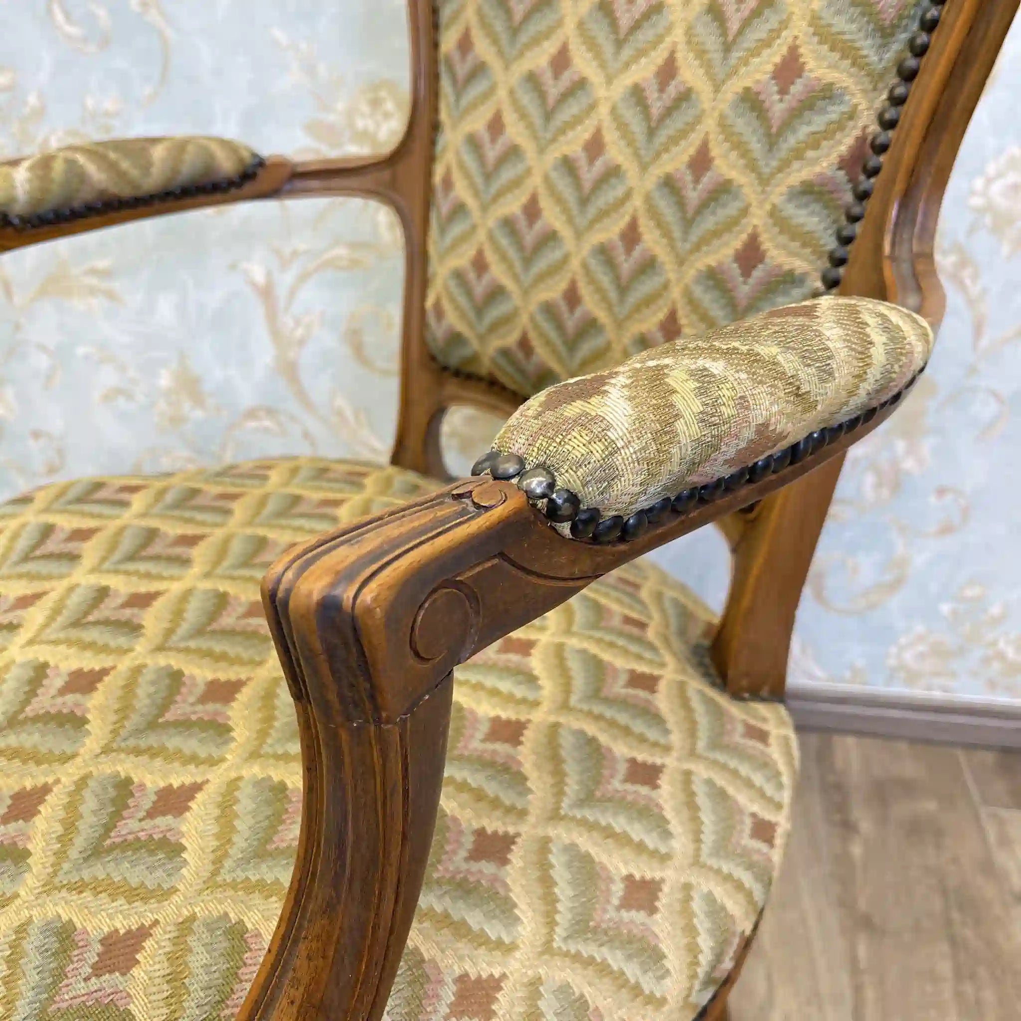 【アンティーク】 アームチェア / ロココ様式 / イギリス