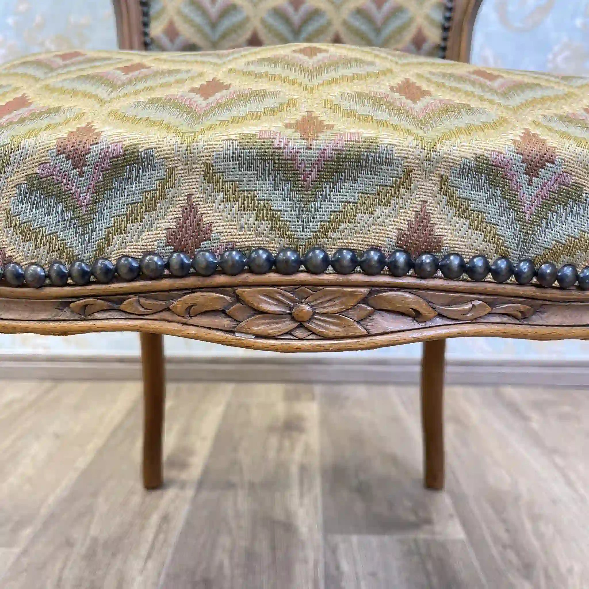 【アンティーク】 アームチェア / ロココ様式 / イギリス