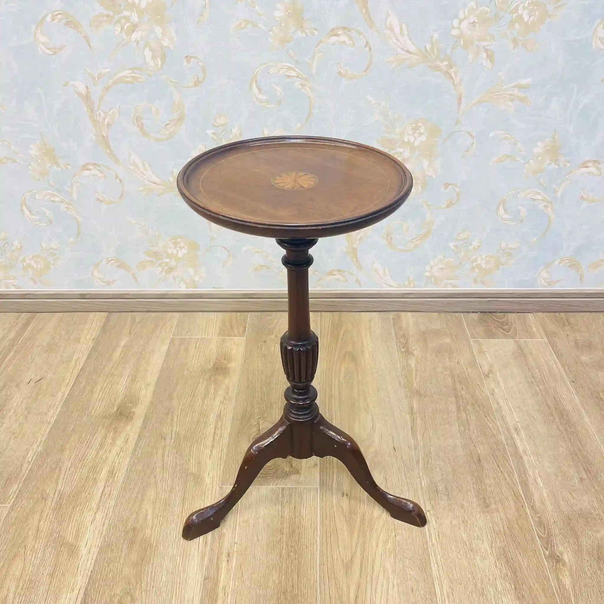 【アンティーク】 トライポットテーブル（三脚） / ジョージアン様式 / イギリス