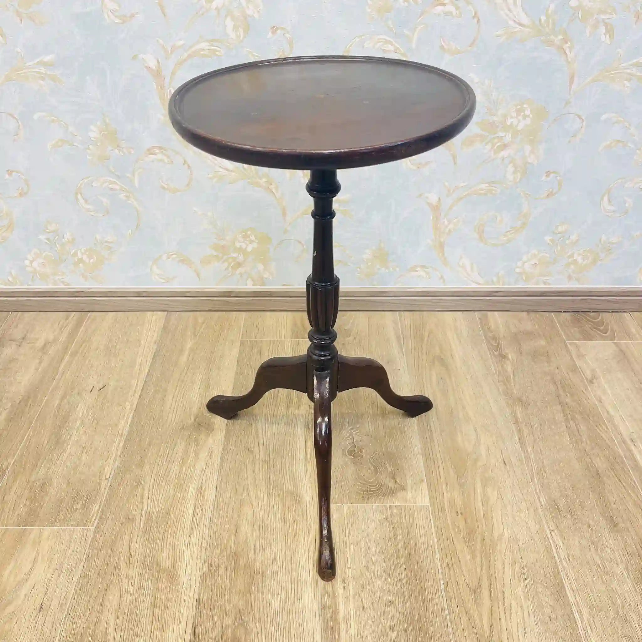 【アンティーク】 トライポットテーブル（三脚テーブル） / 18世紀後半から19世紀頃 / イギリス / 轆轤細工,カブリオールレッグ