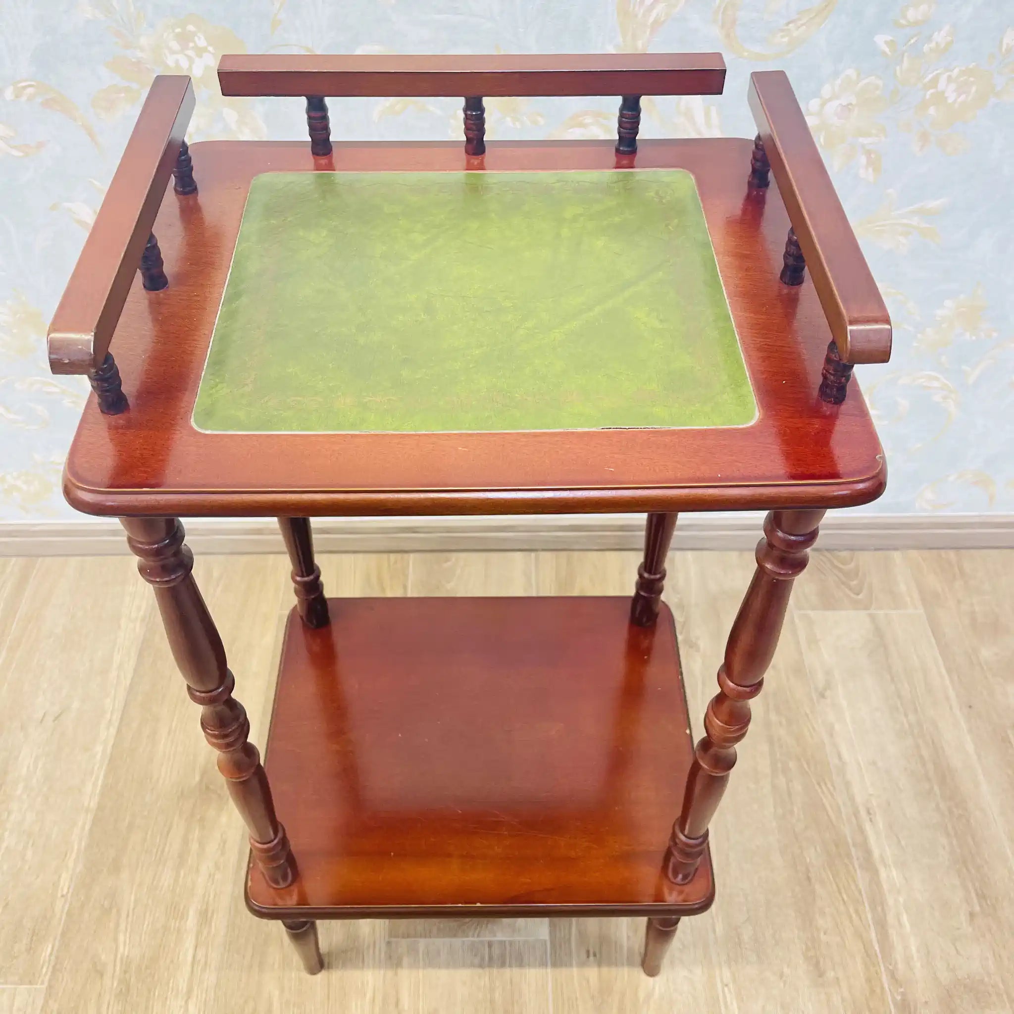 【アンティーク】 サイドテーブル / リージェンシー様式 / 1920～1950年代 / イギリス / 挽物細工,ターニング