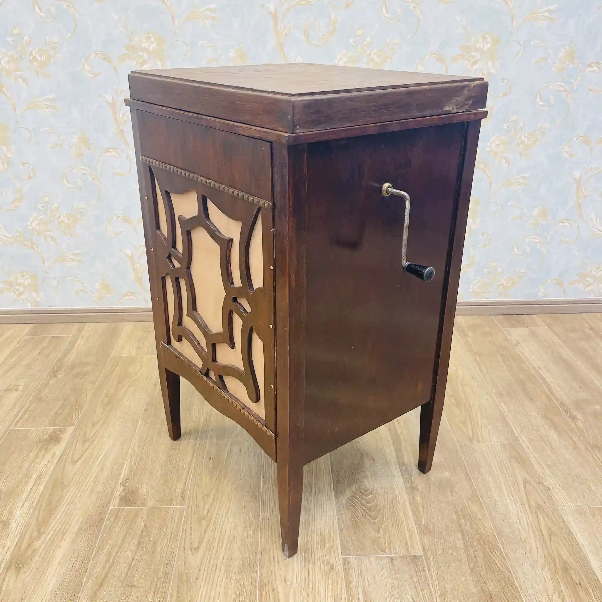 【アンティーク】 アンティーク グラモフォン（蓄音機） / アール・デコ調 / 1910年代から1930年代頃 / イギリス