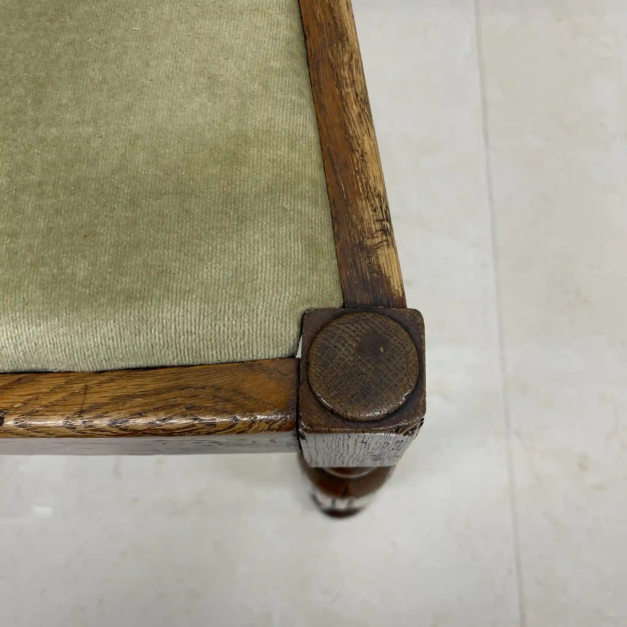 [Vintage] Dining chair / Estimated early mid-20s / Oak / England / Bullboss legs