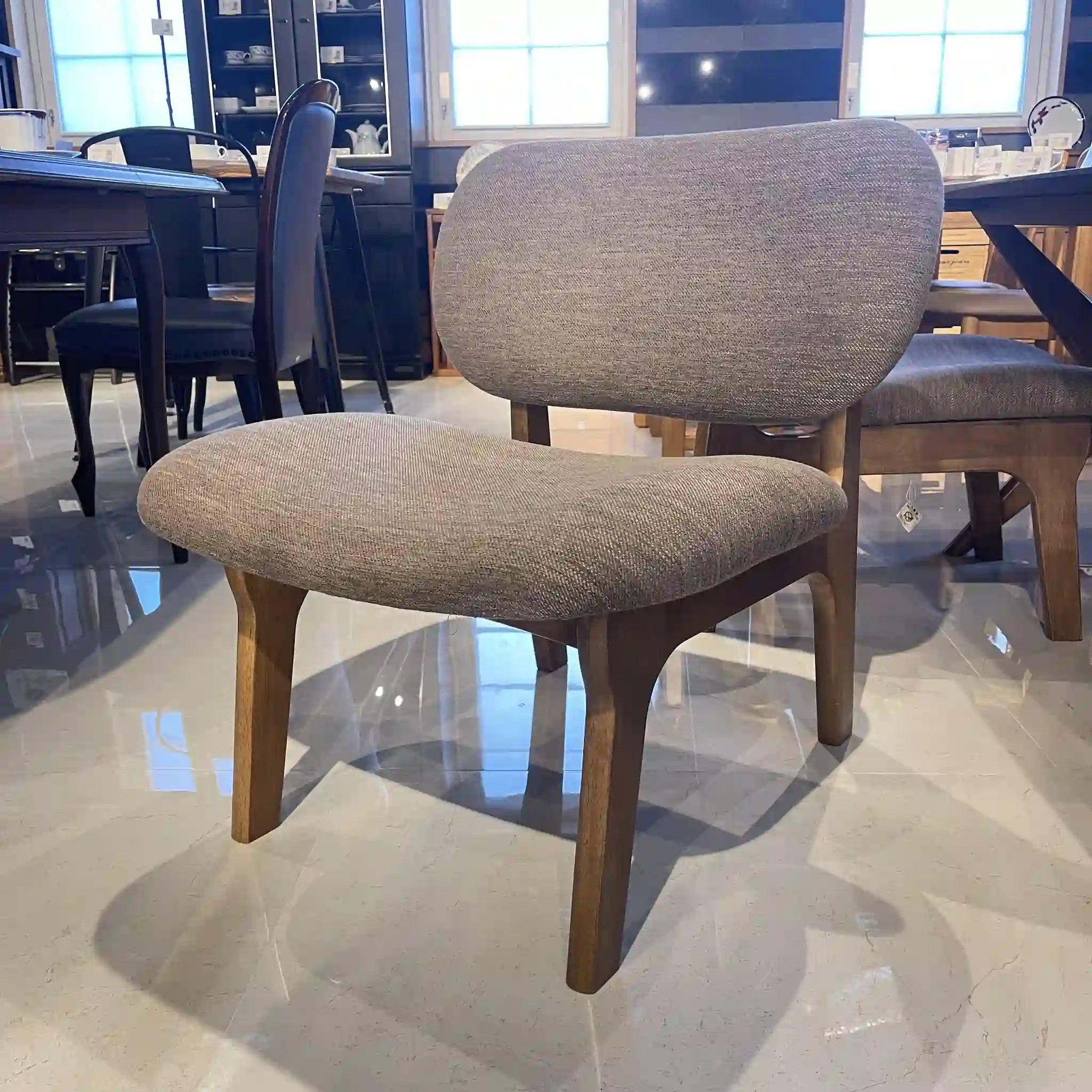 4-piece dining set from Nitori