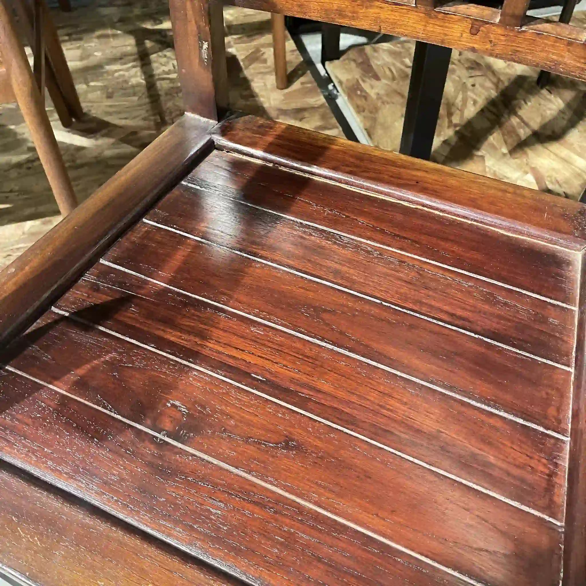 【アンティーク】 カーバーエルボーチェア / スクロールアーム / チーク材 / イギリス / イギリス直輸入