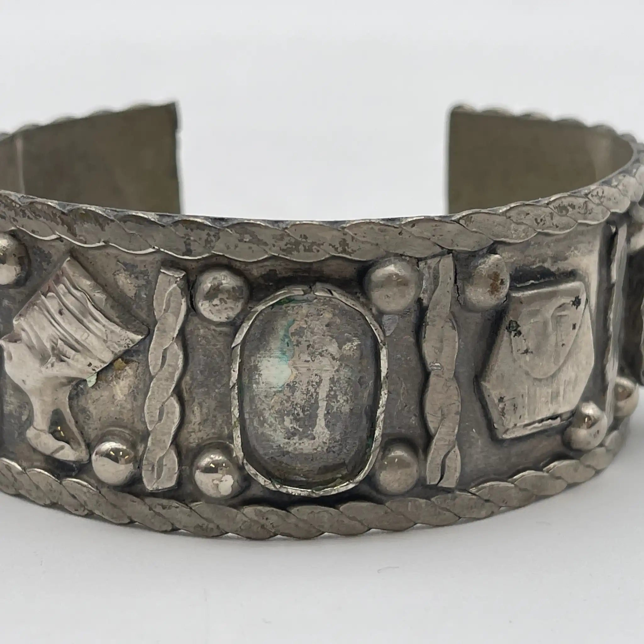 [Vintage] Bangle / Estimated mid-20C / Silver / Egypt / Scarab, Pharaoh