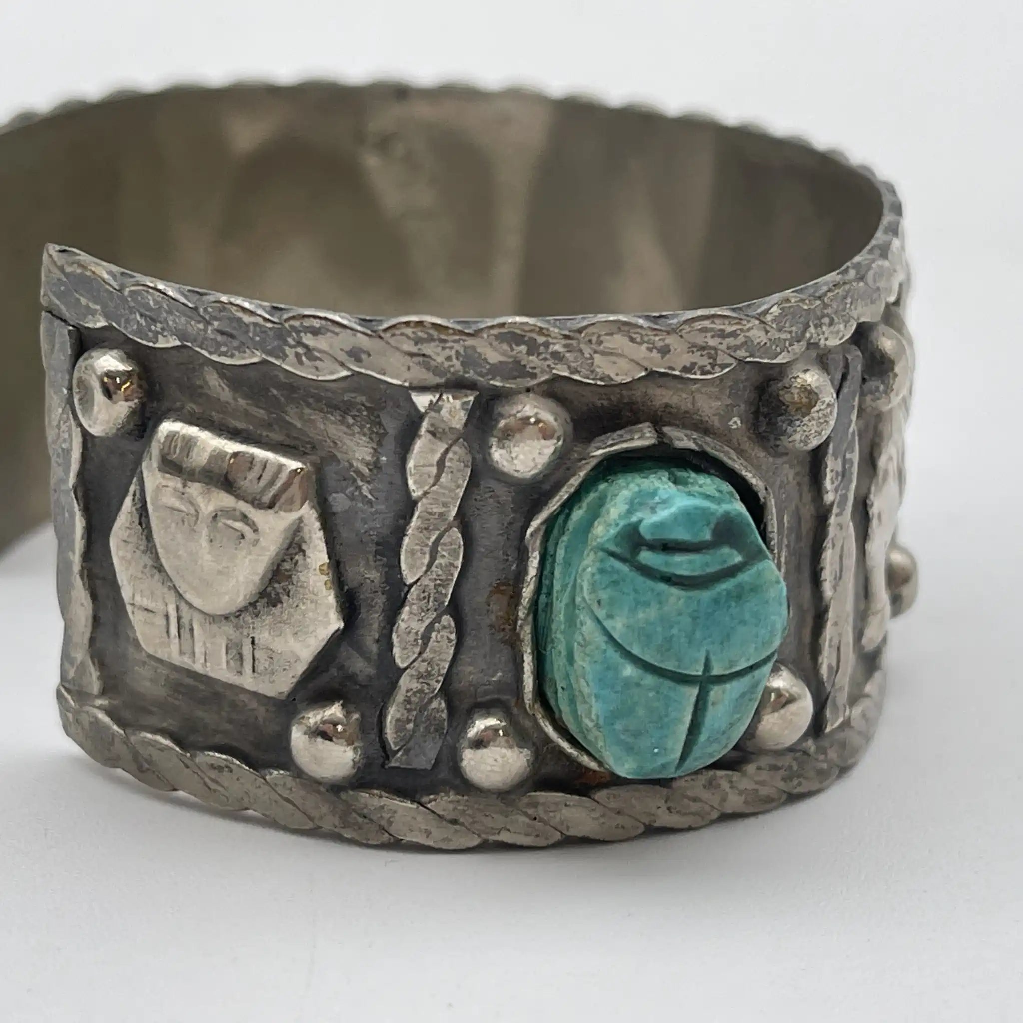 [Vintage] Bangle / Estimated mid-20C / Silver / Egypt / Scarab, Pharaoh