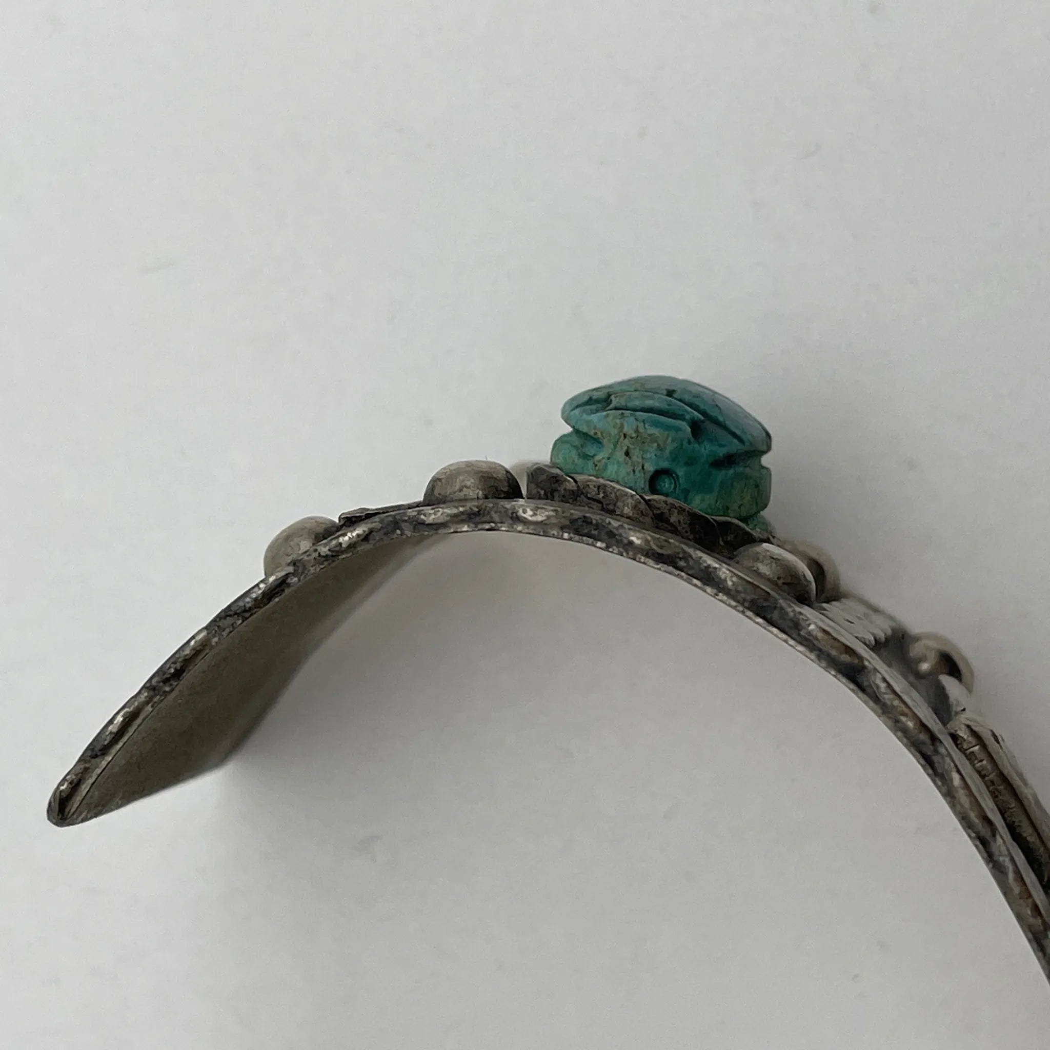 [Vintage] Bangle / Estimated mid-20C / Silver / Egypt / Scarab, Pharaoh