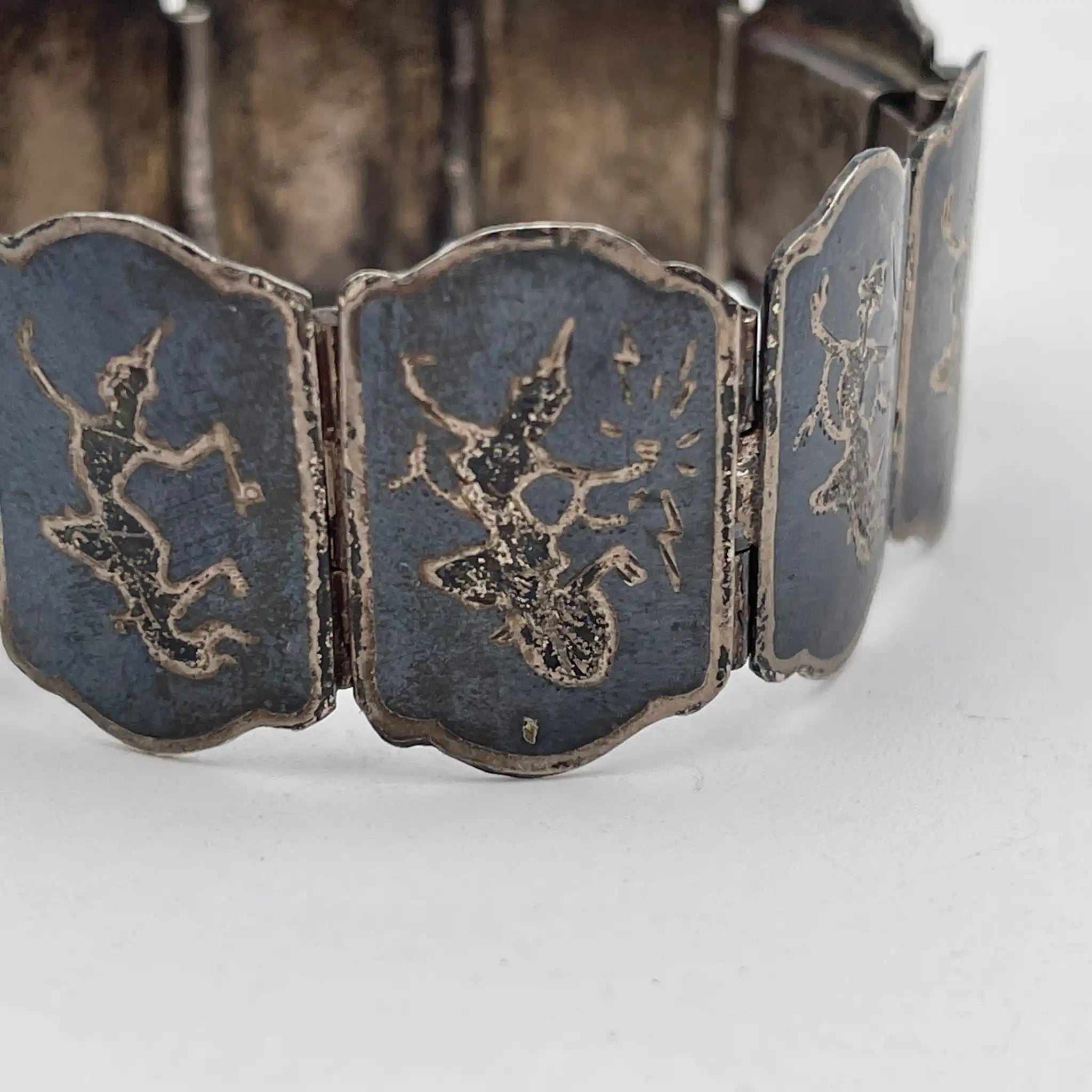 [Vintage] Bracelet / Estimated mid-20C / Sterling silver / Tie / Niero inlay
